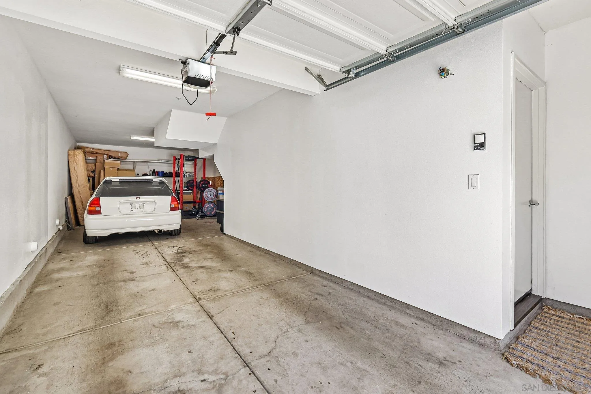 https://cdn.realtyfeed.com/cdn/127/260016447/4c57309b8b873b34f66698363c4f9f9a.webp