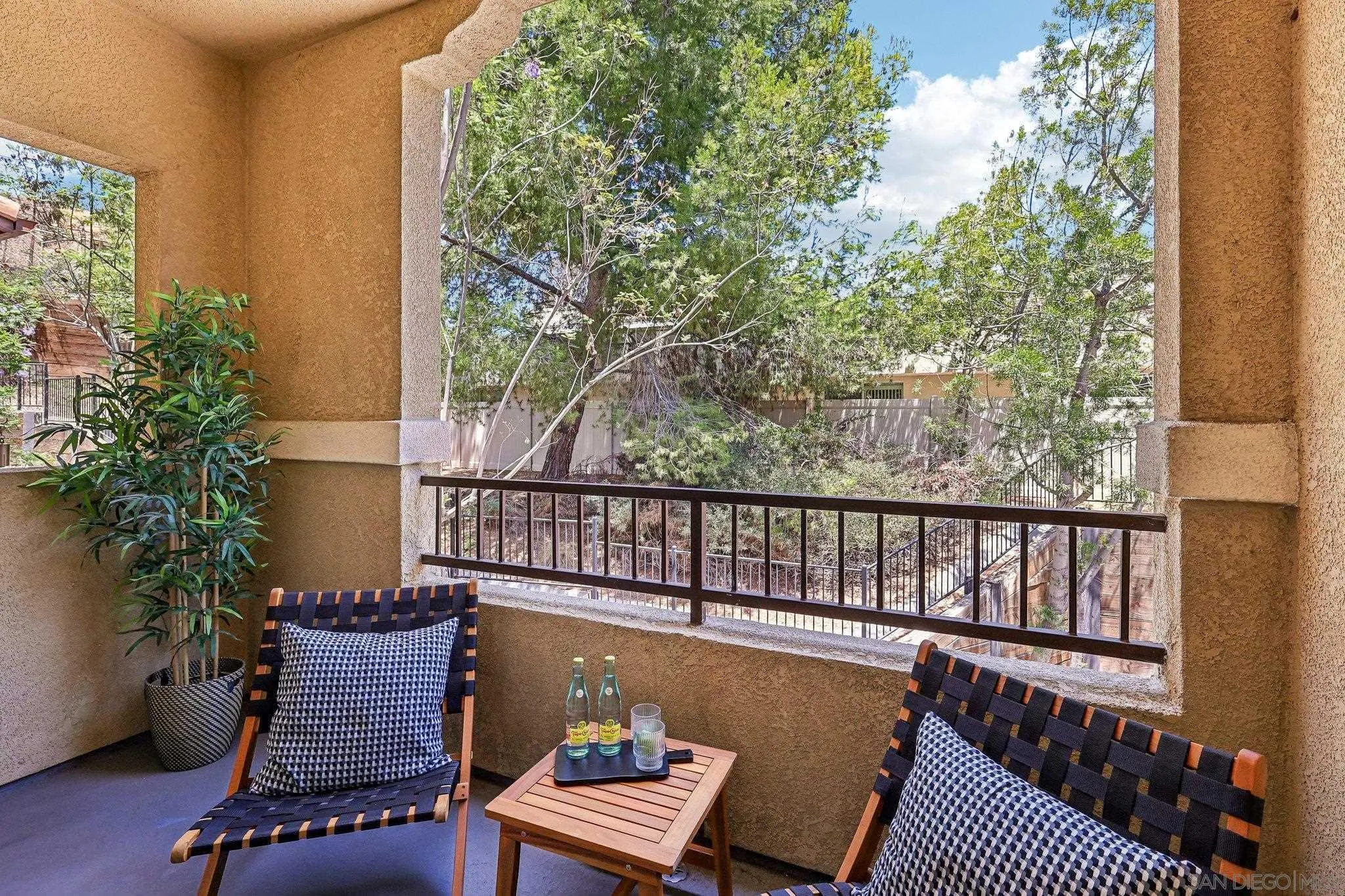 https://cdn.realtyfeed.com/cdn/127/260016447/5feb744b82f5a679a9611c3311084741.webp