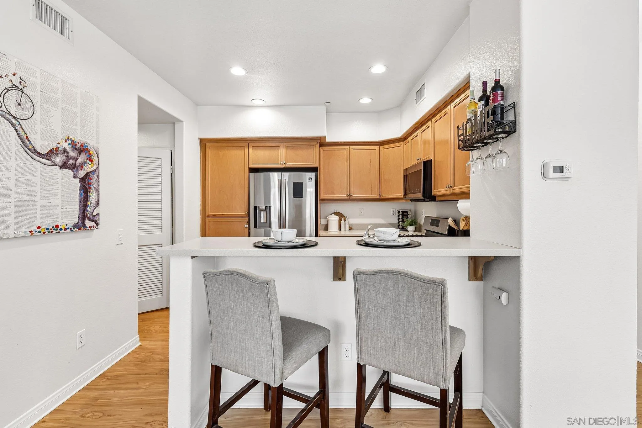 https://cdn.realtyfeed.com/cdn/127/260016447/8207a2e95677166211f5473d1bf19144.webp