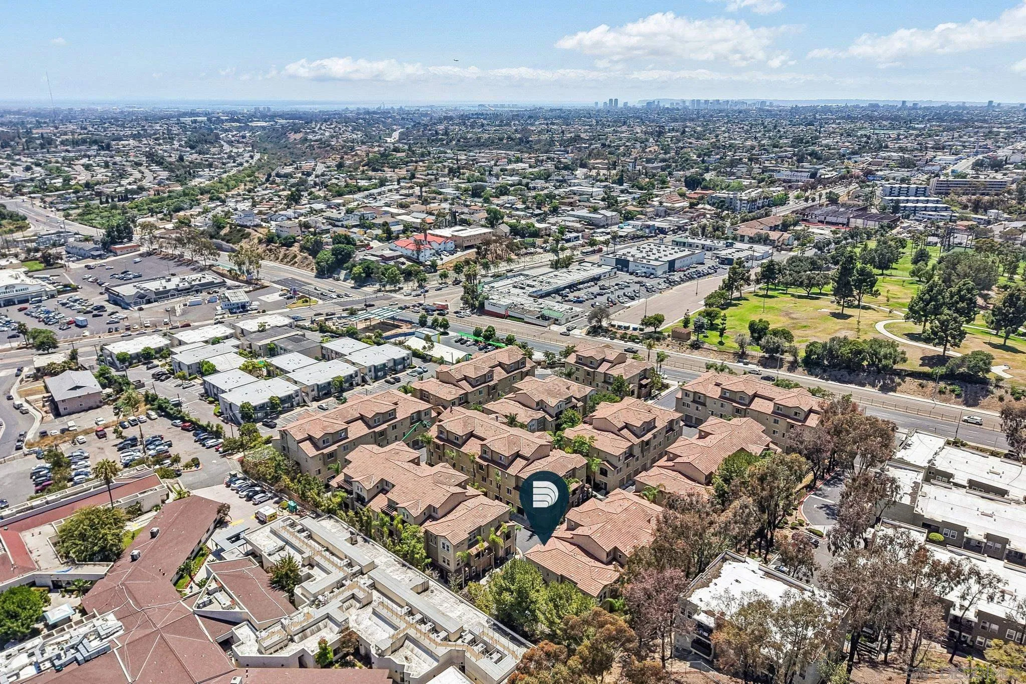 https://cdn.realtyfeed.com/cdn/127/260016447/a0cce5525071ad8e4768a4fac040d717.webp