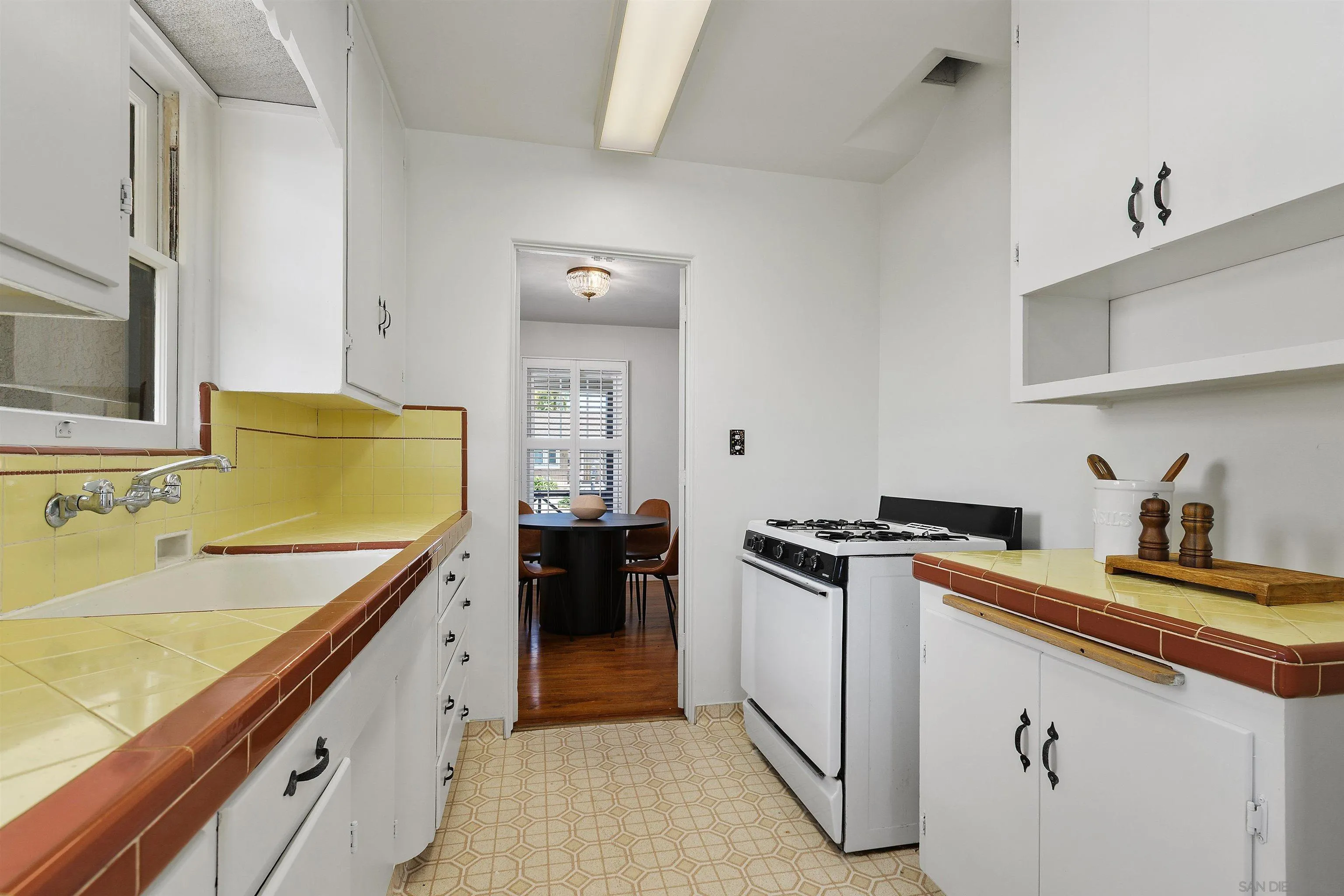 https://cdn.realtyfeed.com/cdn/127/260016448/45c81616274da9e65c8fecd4304b286a.webp