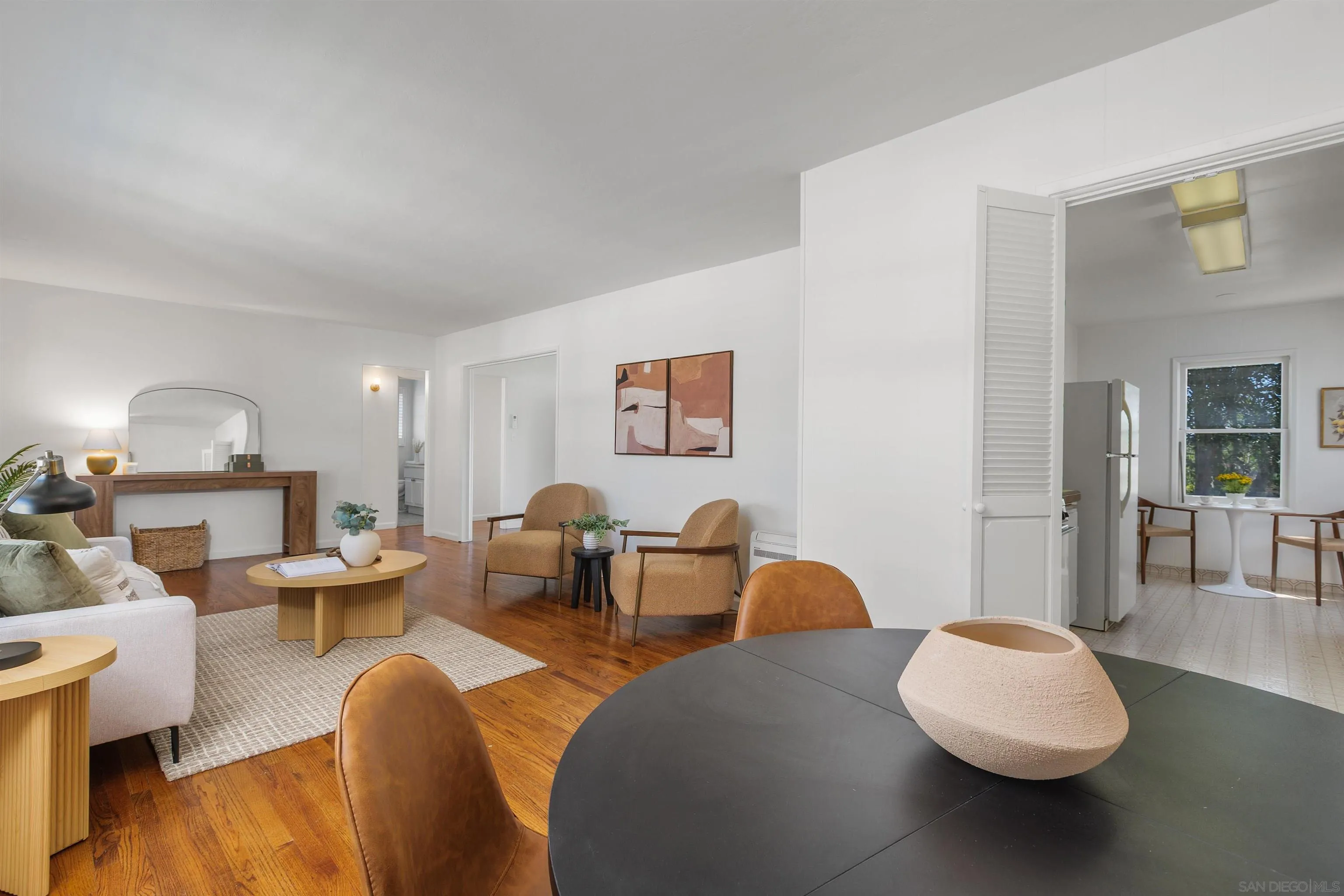 https://cdn.realtyfeed.com/cdn/127/260016448/a48c253f906123dff88c130fd3fb4b72.webp