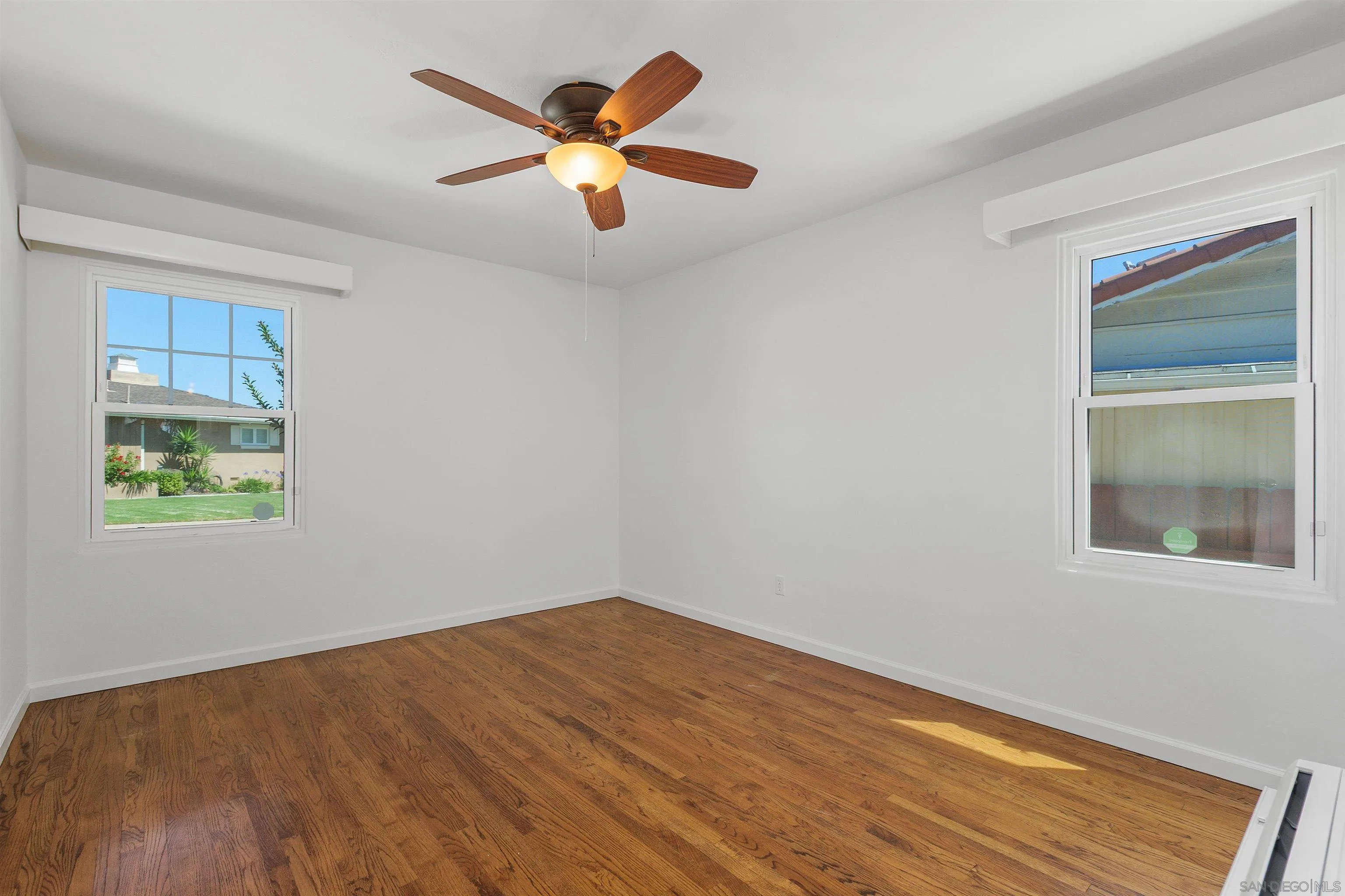 https://cdn.realtyfeed.com/cdn/127/260016448/a57efd7564845103dd7ad5270c604ec9.webp
