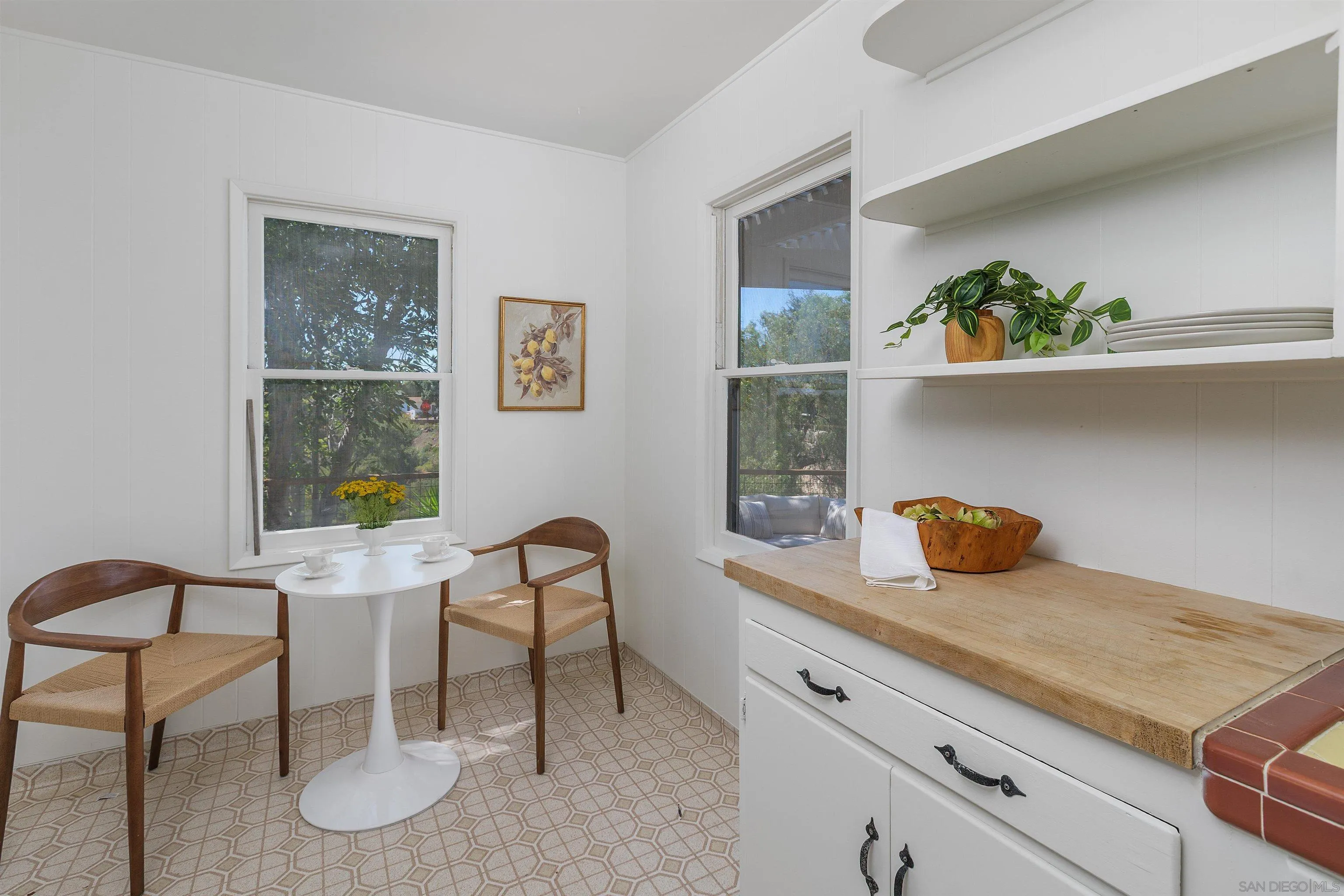 https://cdn.realtyfeed.com/cdn/127/260016448/b8335c9e0e9159dcba2f167991dcb0bd.webp