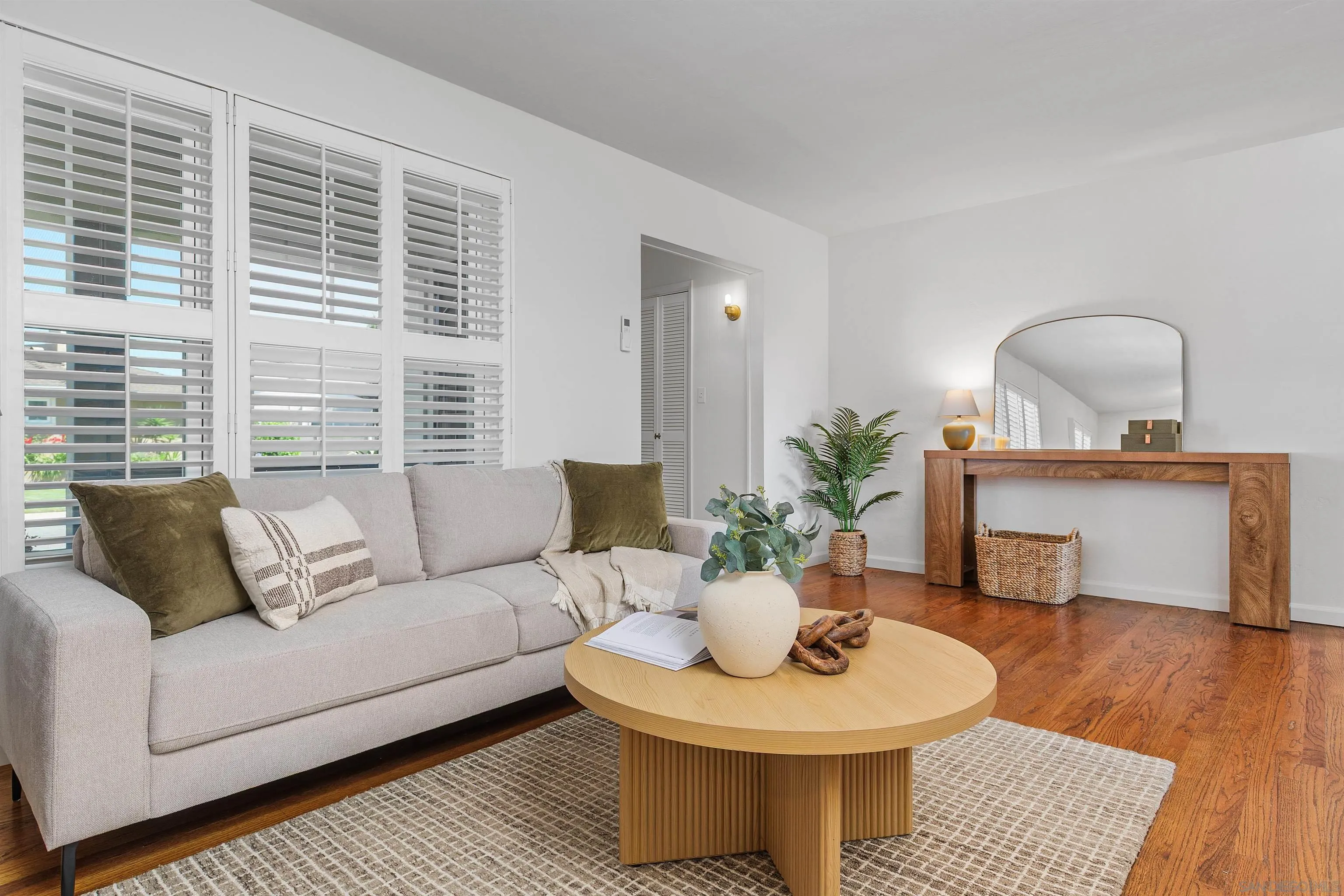 https://cdn.realtyfeed.com/cdn/127/260016448/d6b0929867146e100268c3219b23224f.webp
