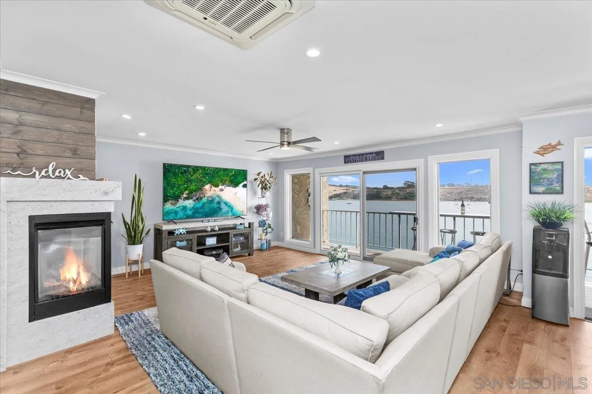 https://cdn.realtyfeed.com/cdn/127/260016452/1cf01f813eebfd85ef68635058e0c7fd.webp