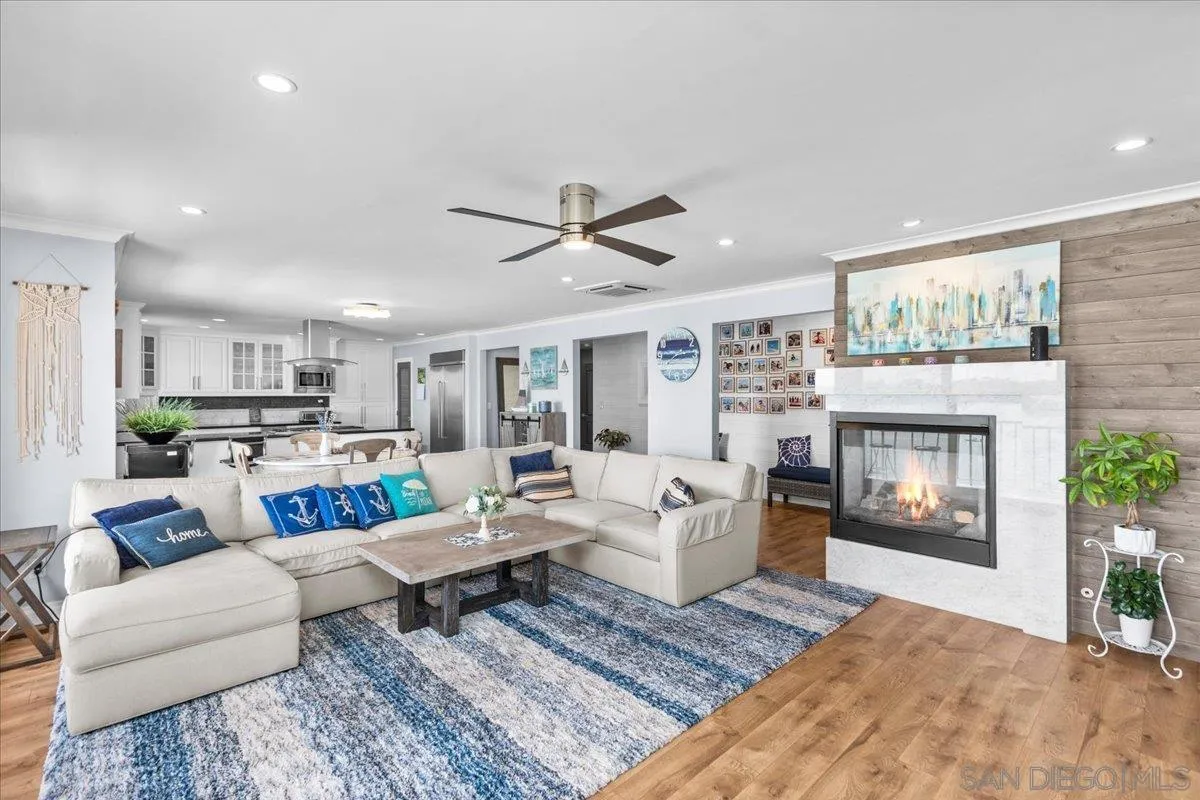https://cdn.realtyfeed.com/cdn/127/260016452/33049e4f09d95f047e1d0ec42d31ed4b.webp