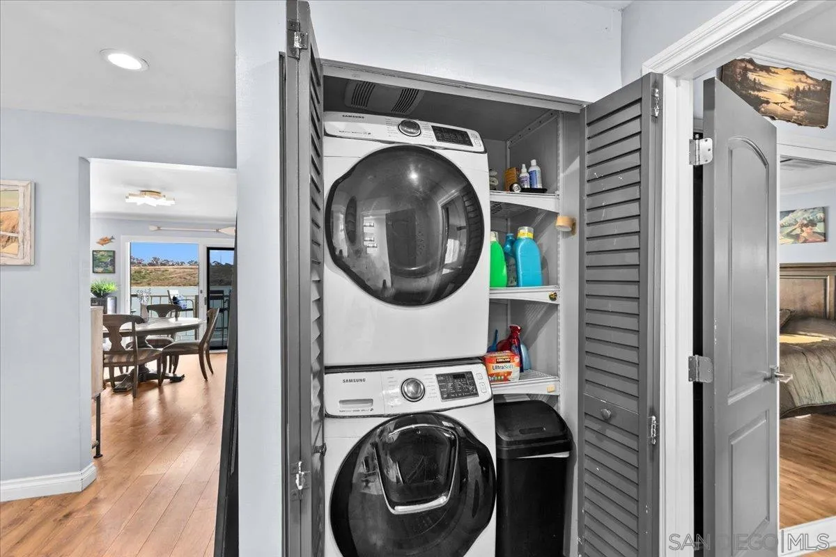 https://cdn.realtyfeed.com/cdn/127/260016452/fea1c0c7baf7b2f115a5ba18ecbcacc7.webp