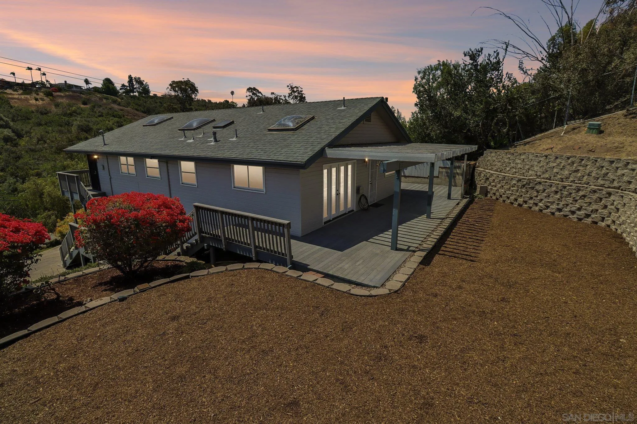 https://cdn.realtyfeed.com/cdn/127/260016457/1d174d47a788abd7a136ddde97f34251.webp