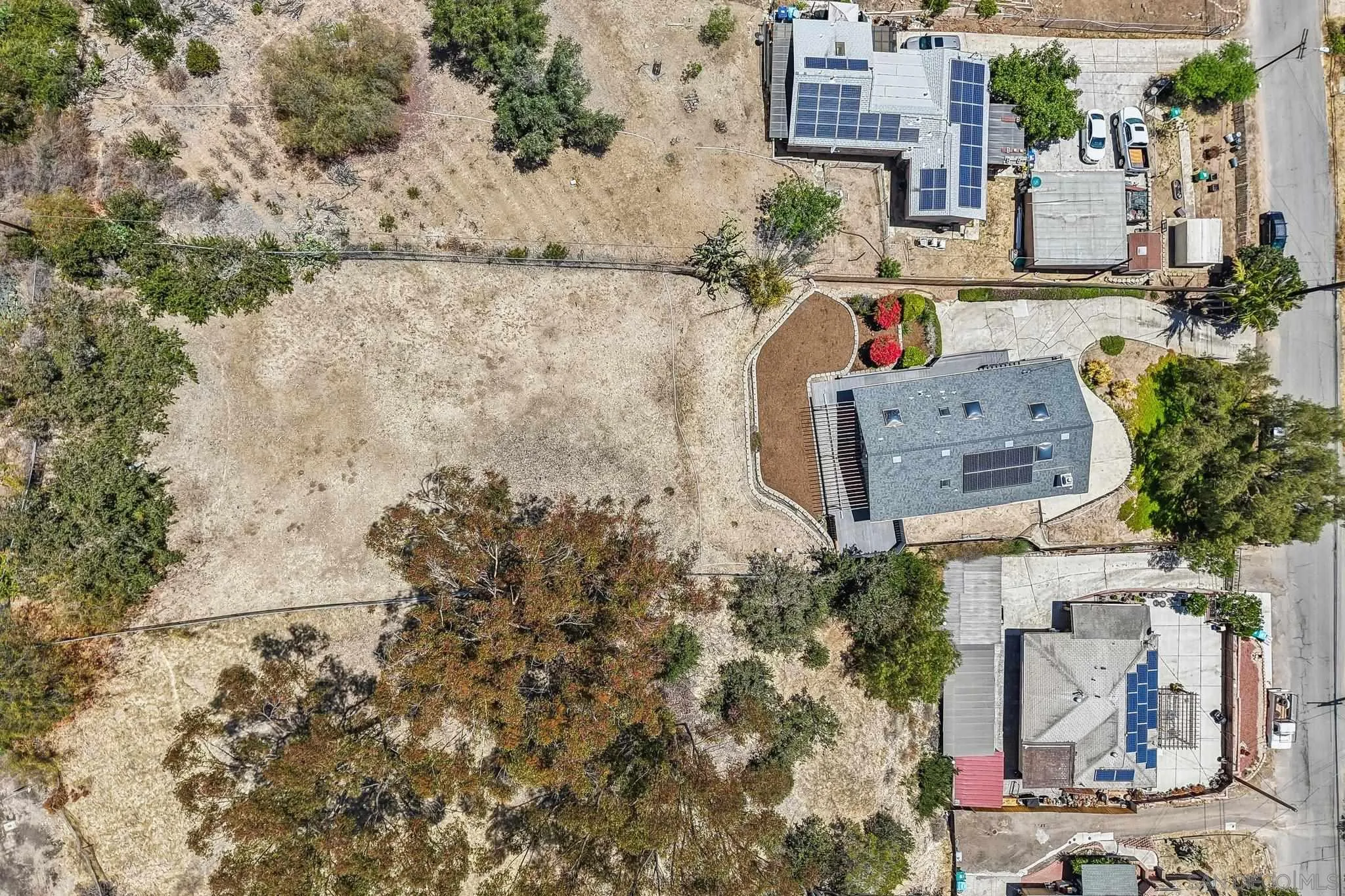 https://cdn.realtyfeed.com/cdn/127/260016457/7353f0297dca35b96783f568623d0951.webp