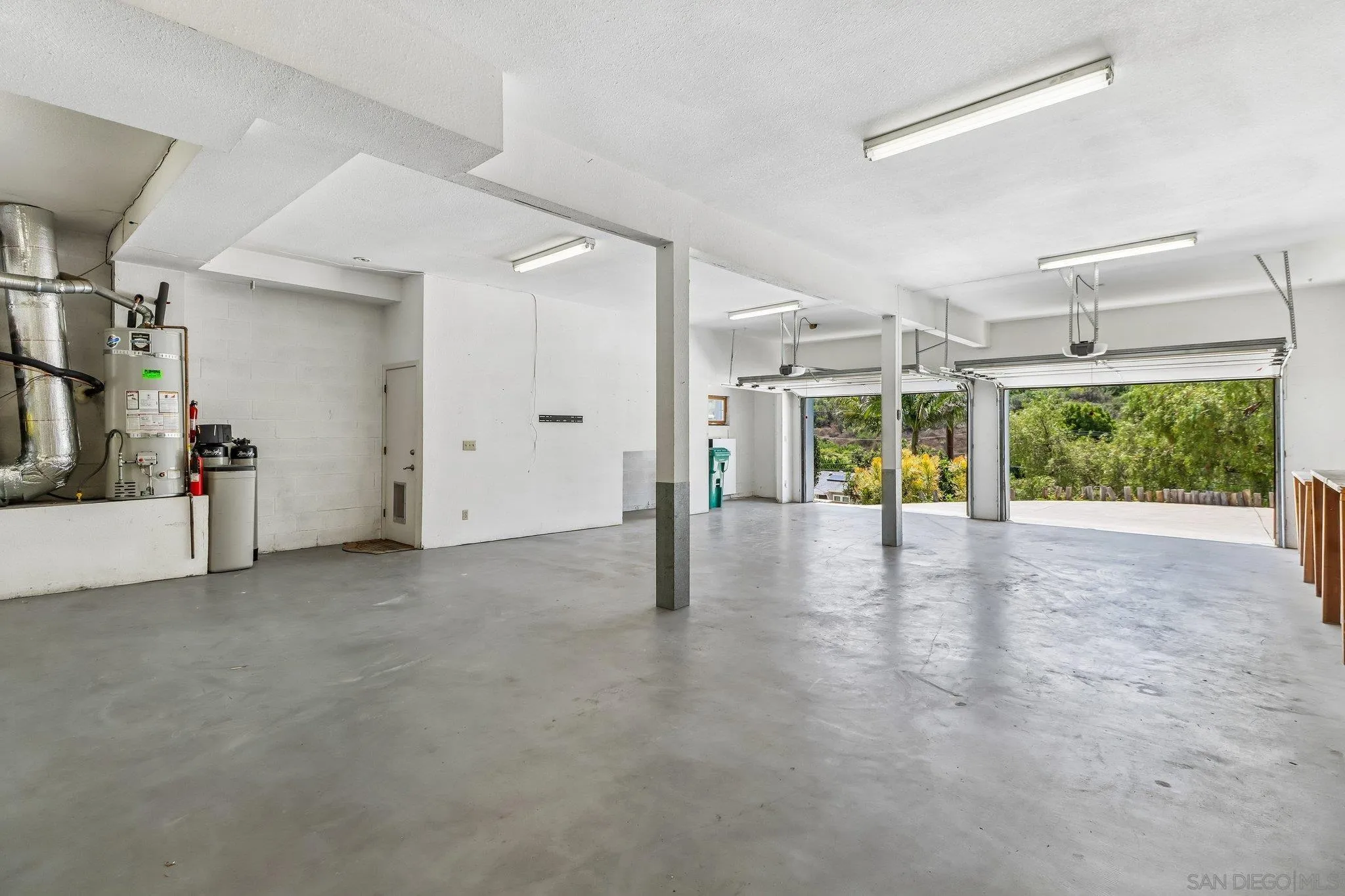 https://cdn.realtyfeed.com/cdn/127/260016457/95904e2be3a4eec602251b37e16c7ca3.webp