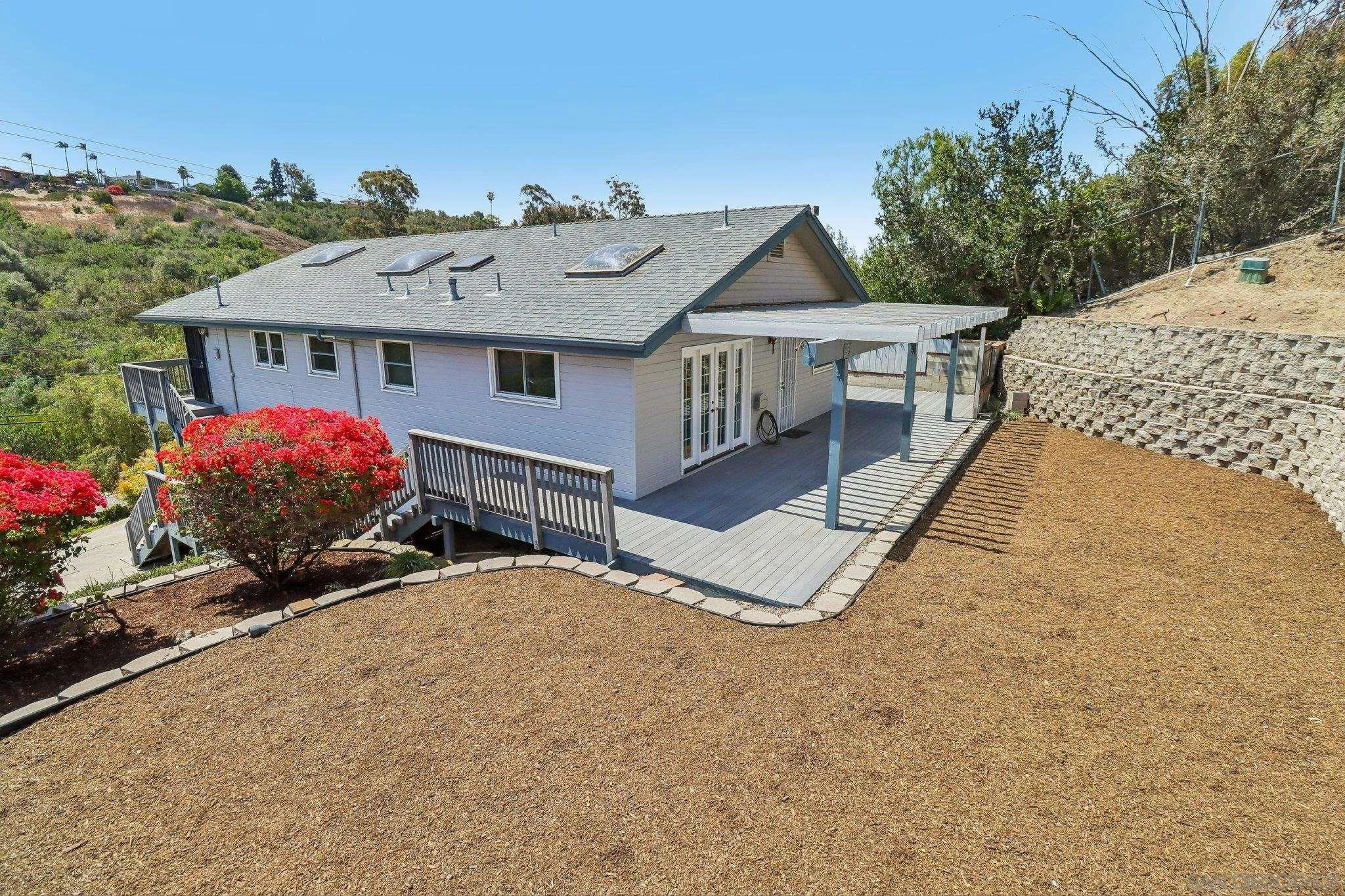 https://cdn.realtyfeed.com/cdn/127/260016457/bdb10f3257feb8e9ff53ae5e770d47d3.webp