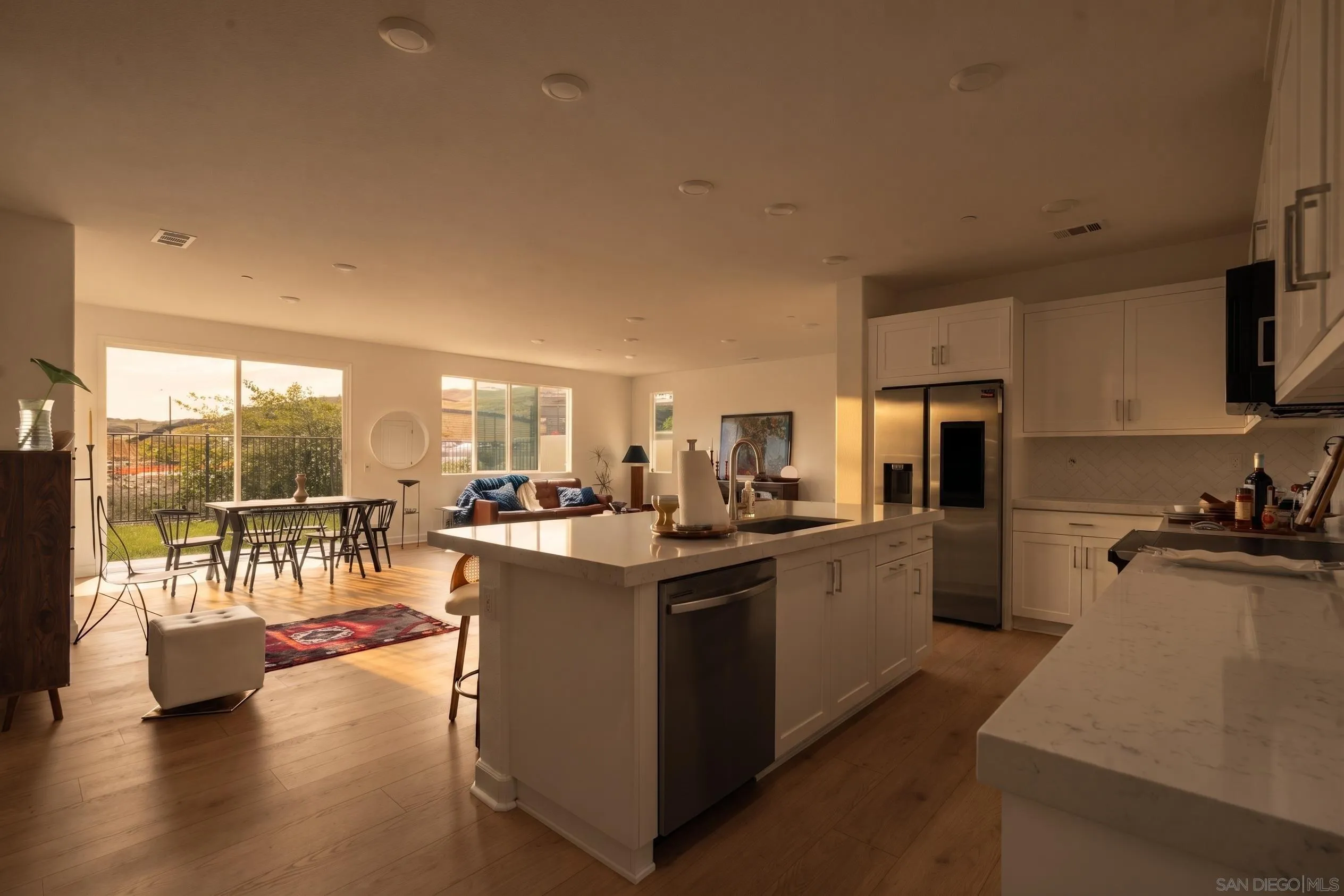 Photo #6: 260016458 Listing: Photo #6