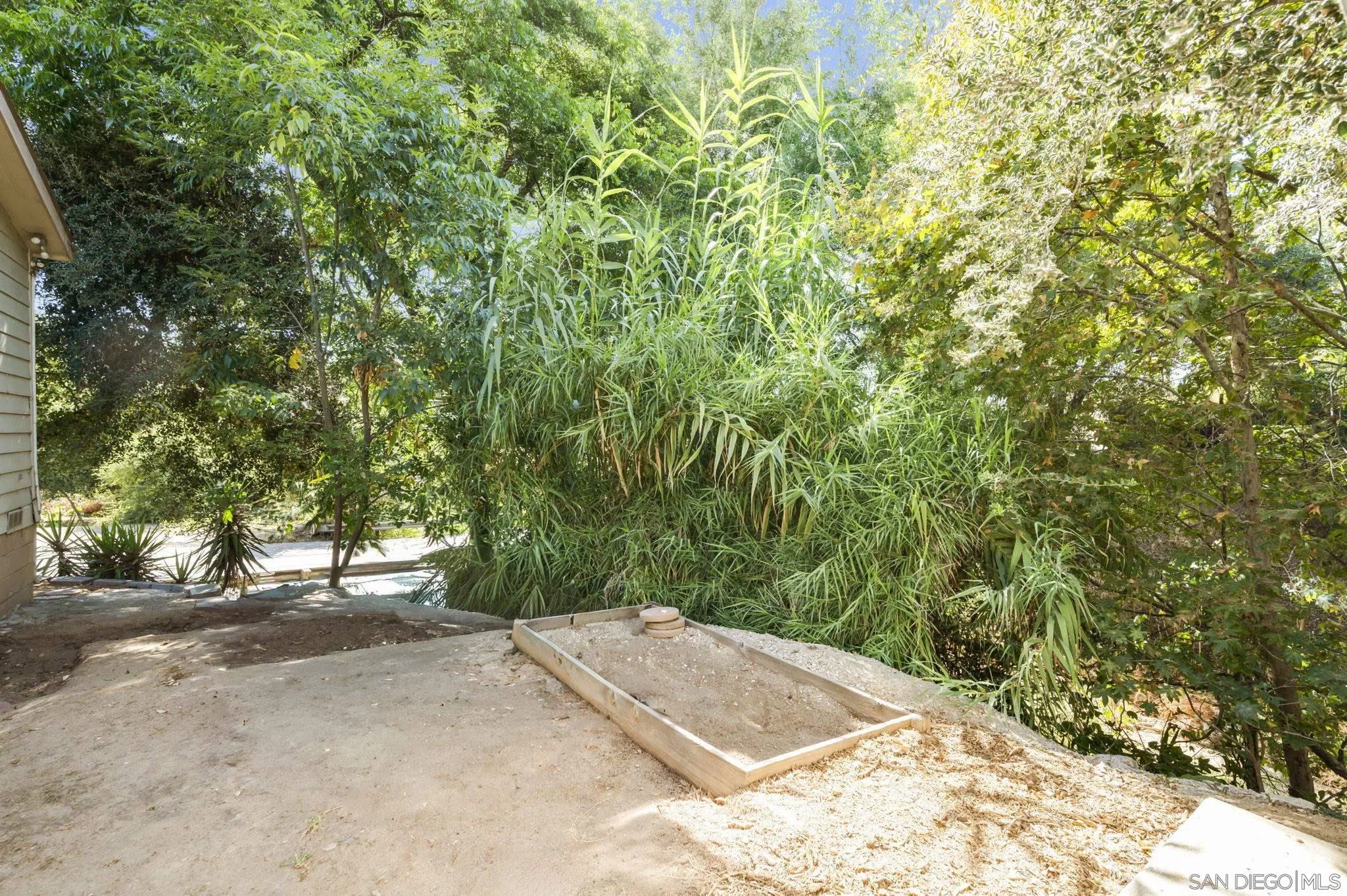 https://cdn.realtyfeed.com/cdn/127/260016459/28f32e37a9264480f4f8a94b6d268274.webp