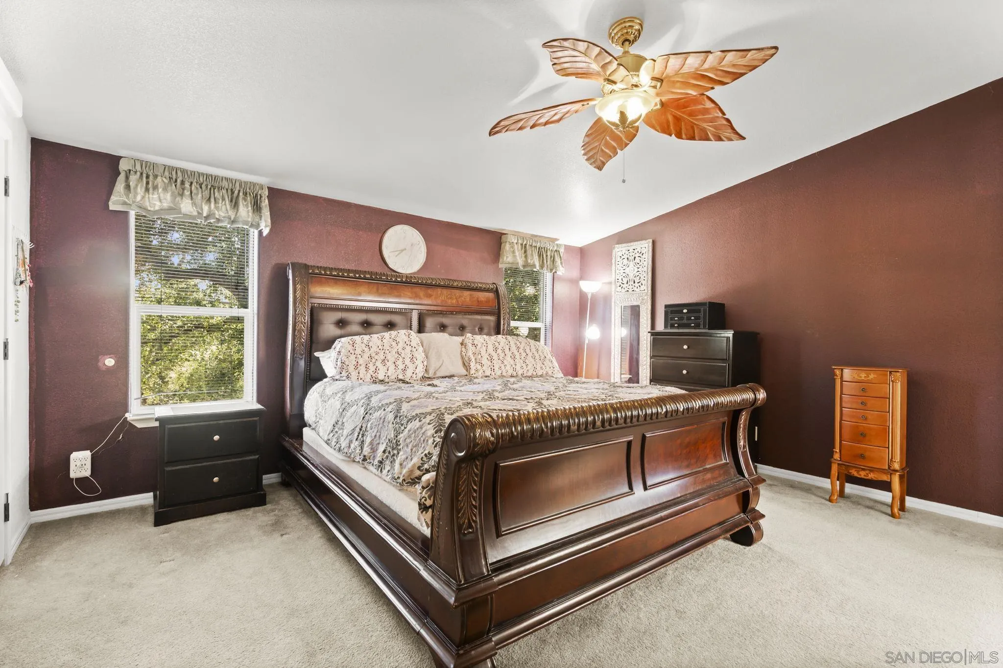 https://cdn.realtyfeed.com/cdn/127/260016459/d82c14c938833151f26733687410f491.webp