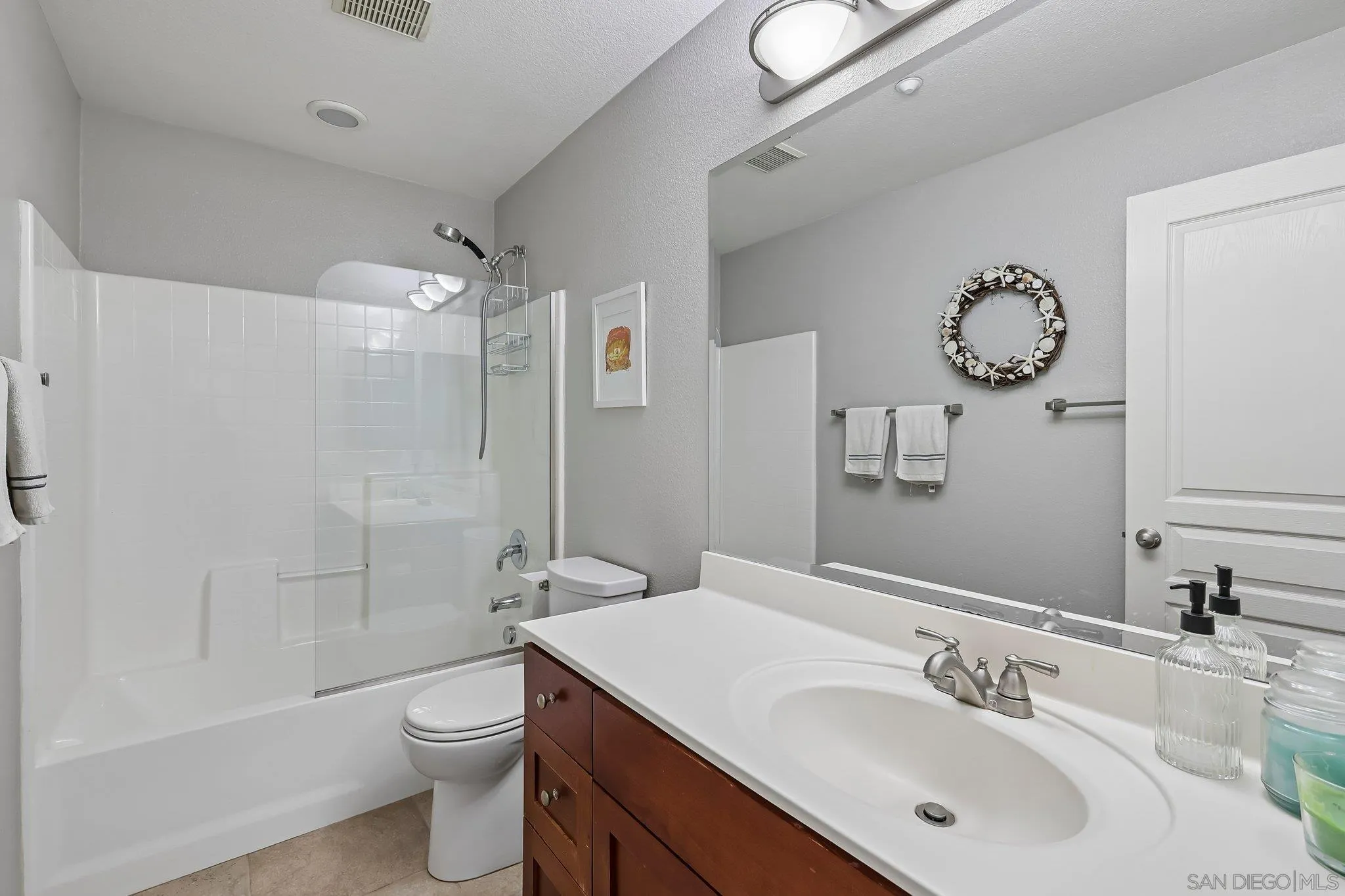 Photo #37: 260016463 Listing: Photo #37