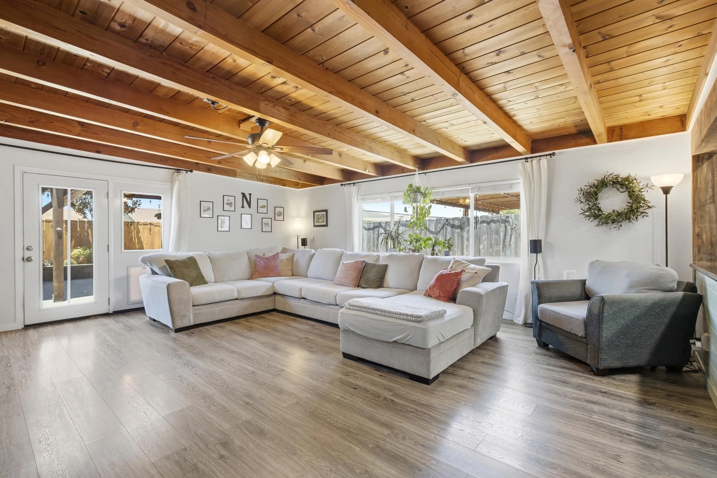 https://cdn.realtyfeed.com/cdn/127/260016465/320c957a537b5985f2e8ac561819a290.webp