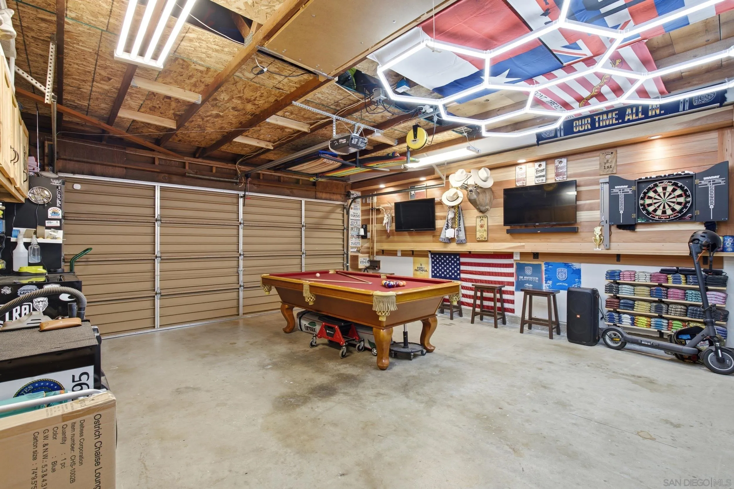 https://cdn.realtyfeed.com/cdn/127/260016465/a1d4e8fc68506355be4cb5978a2ef23e.webp