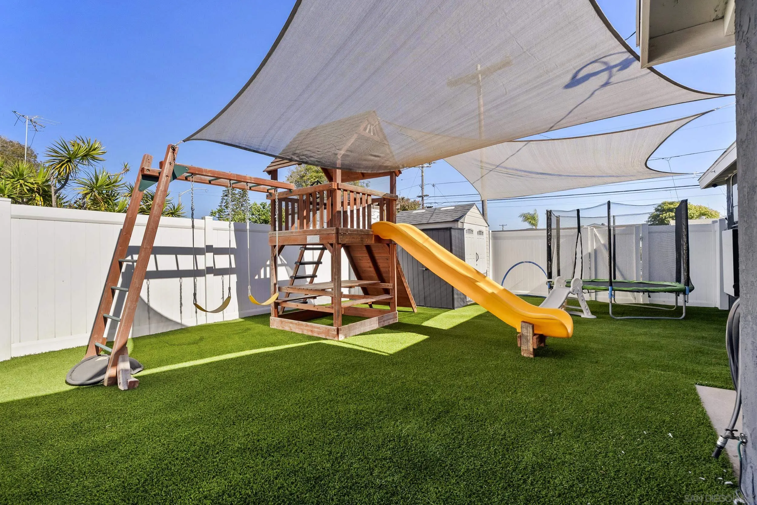 https://cdn.realtyfeed.com/cdn/127/260016469/ae747d1d3a70e8a021f16a2139701723.webp