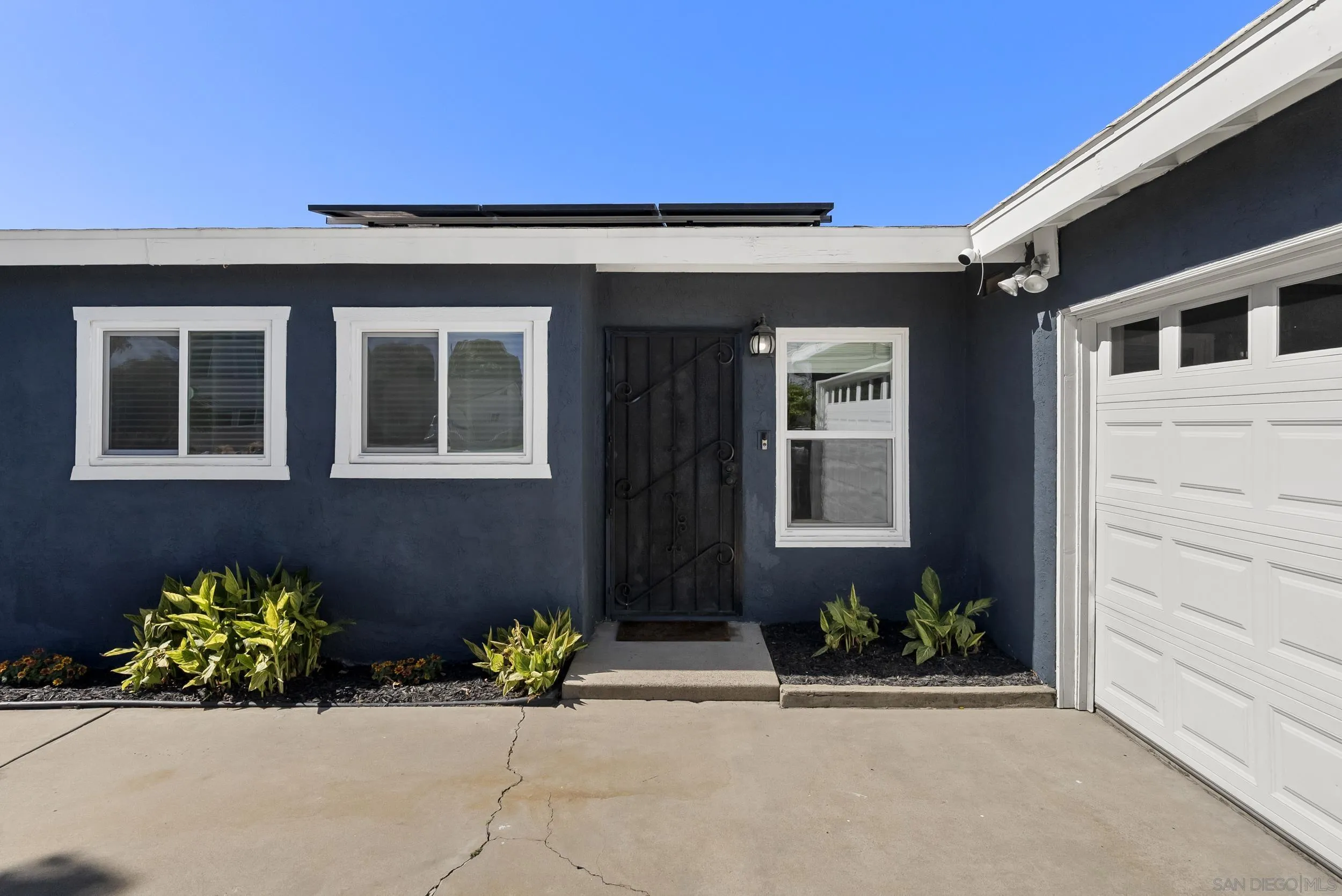 https://cdn.realtyfeed.com/cdn/127/260016469/c05a15d7c0deeb1e13051e793828628a.webp