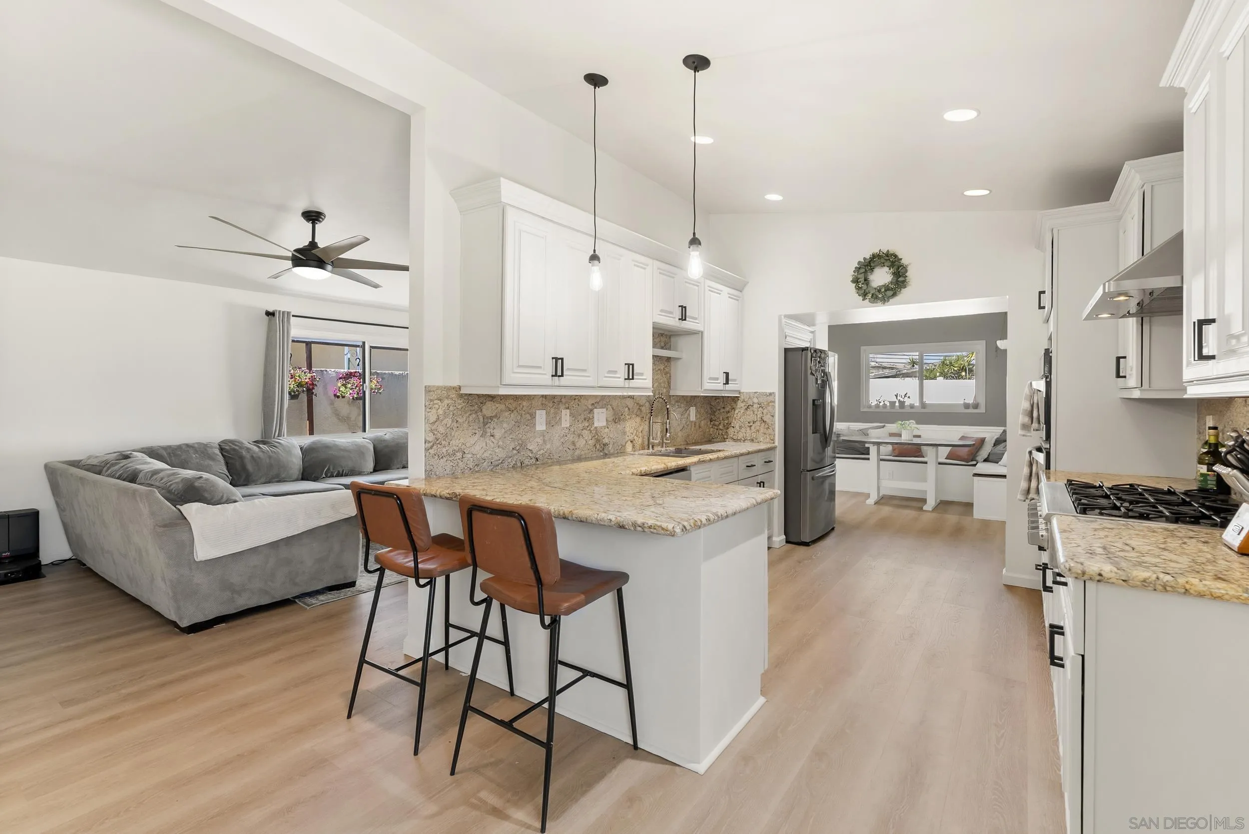 https://cdn.realtyfeed.com/cdn/127/260016469/d16c0a19d67073390625d2e403dfbf83.webp