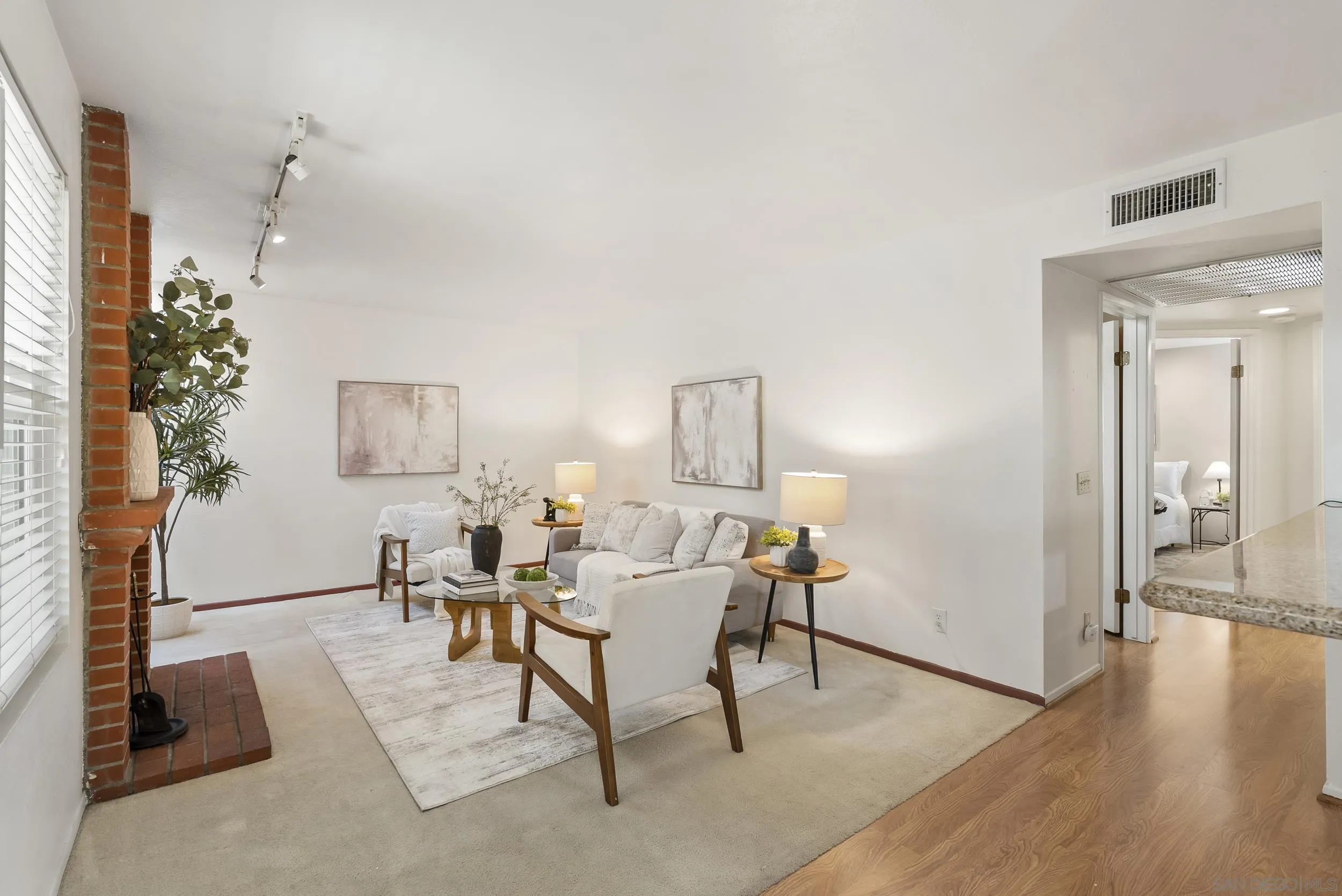Photo #13: 260016472 Listing: Photo #13