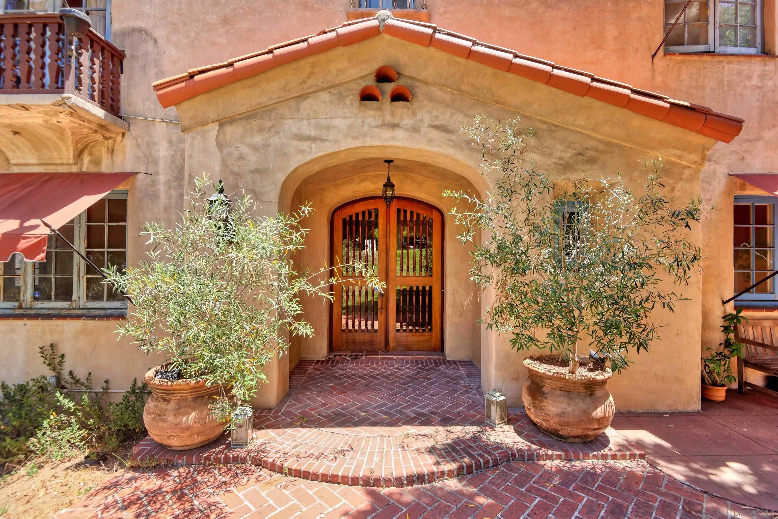 https://cdn.realtyfeed.com/cdn/127/260016473/aaae6964f9c191c30d3133a06565906d.webp