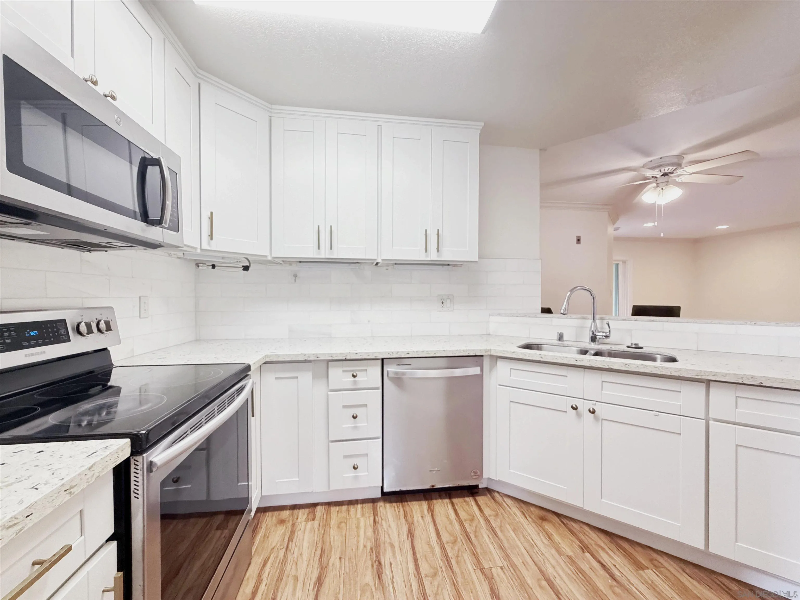 7405 Charmant Dr Unit 2013, San Diego, CA 92122 - Photo 3 of 24, San Diego, CA