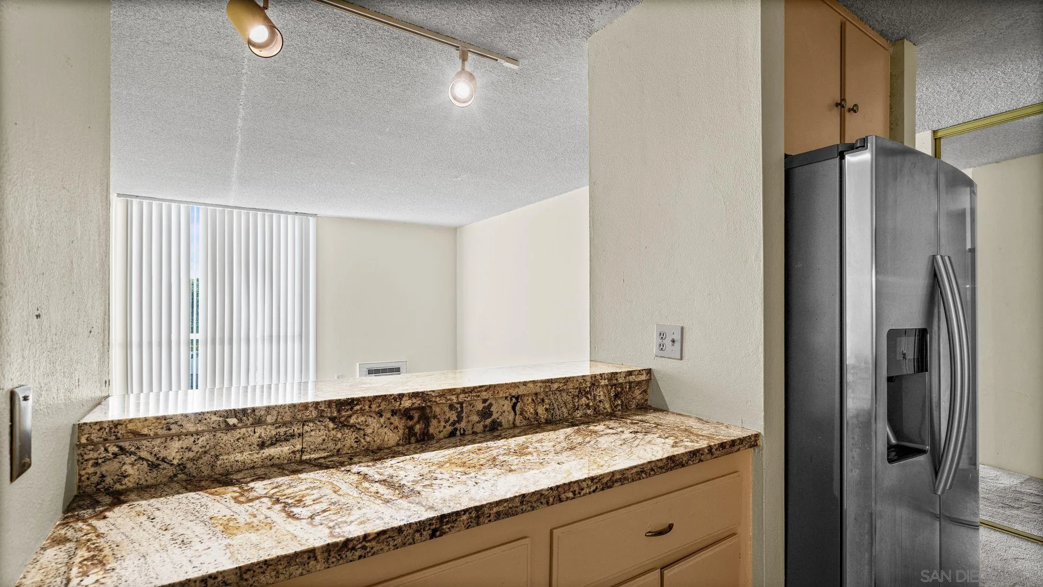 Photo #10: 260016505 Listing: Photo #10