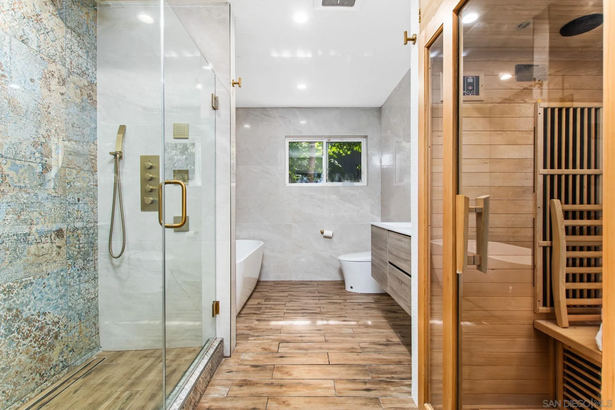 https://cdn.realtyfeed.com/cdn/127/260016507/1f47429e3bae44db4780b853a251b42c.webp