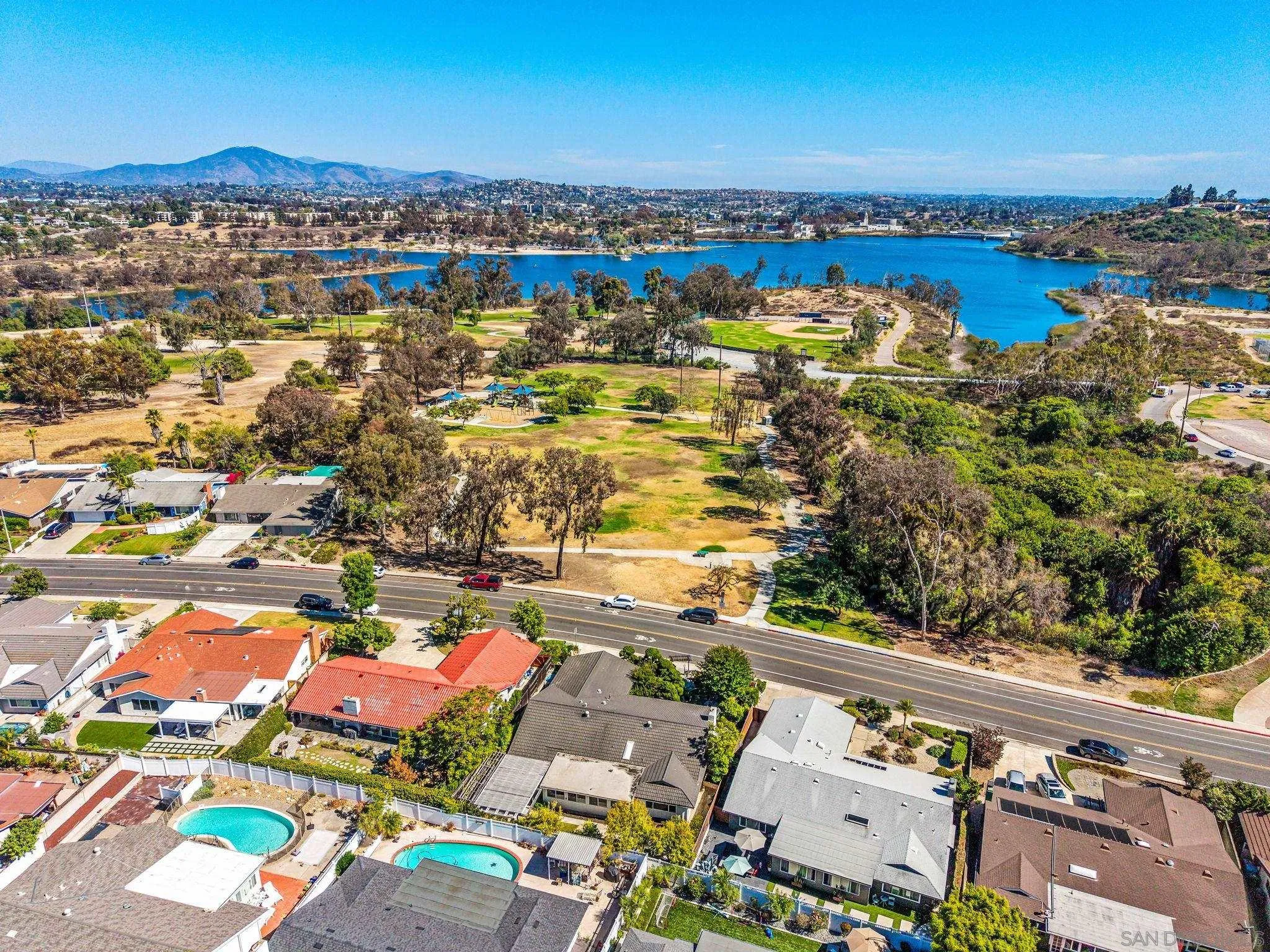 https://cdn.realtyfeed.com/cdn/127/260016507/246ddefb035626b0b8f802e09c60760a.webp