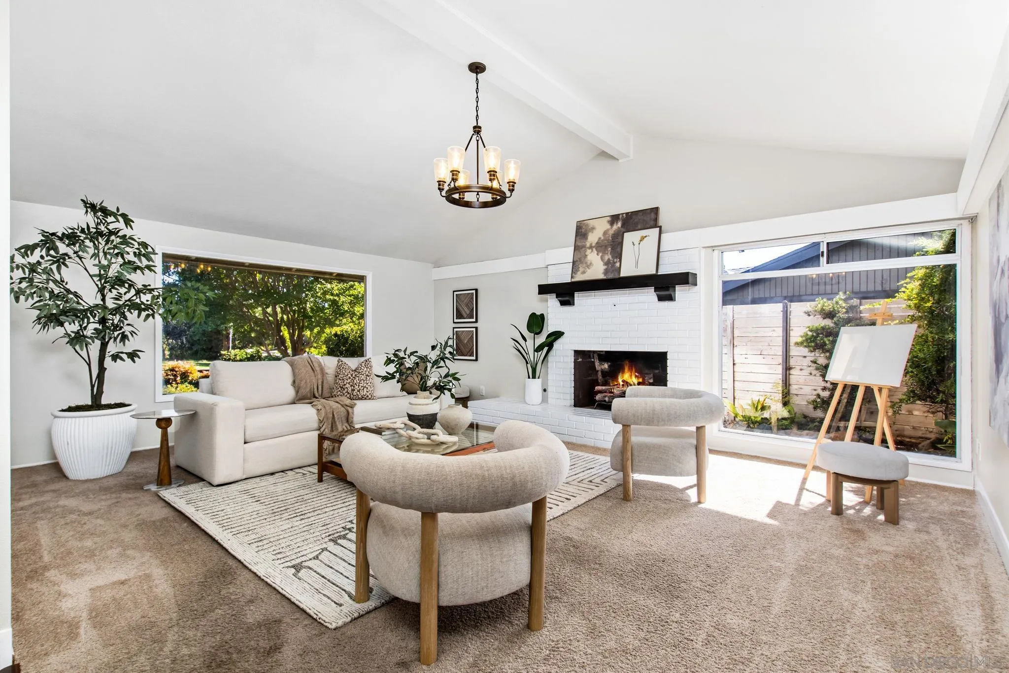 https://cdn.realtyfeed.com/cdn/127/260016507/4eeea4518de204c8d704e670737e7d48.webp
