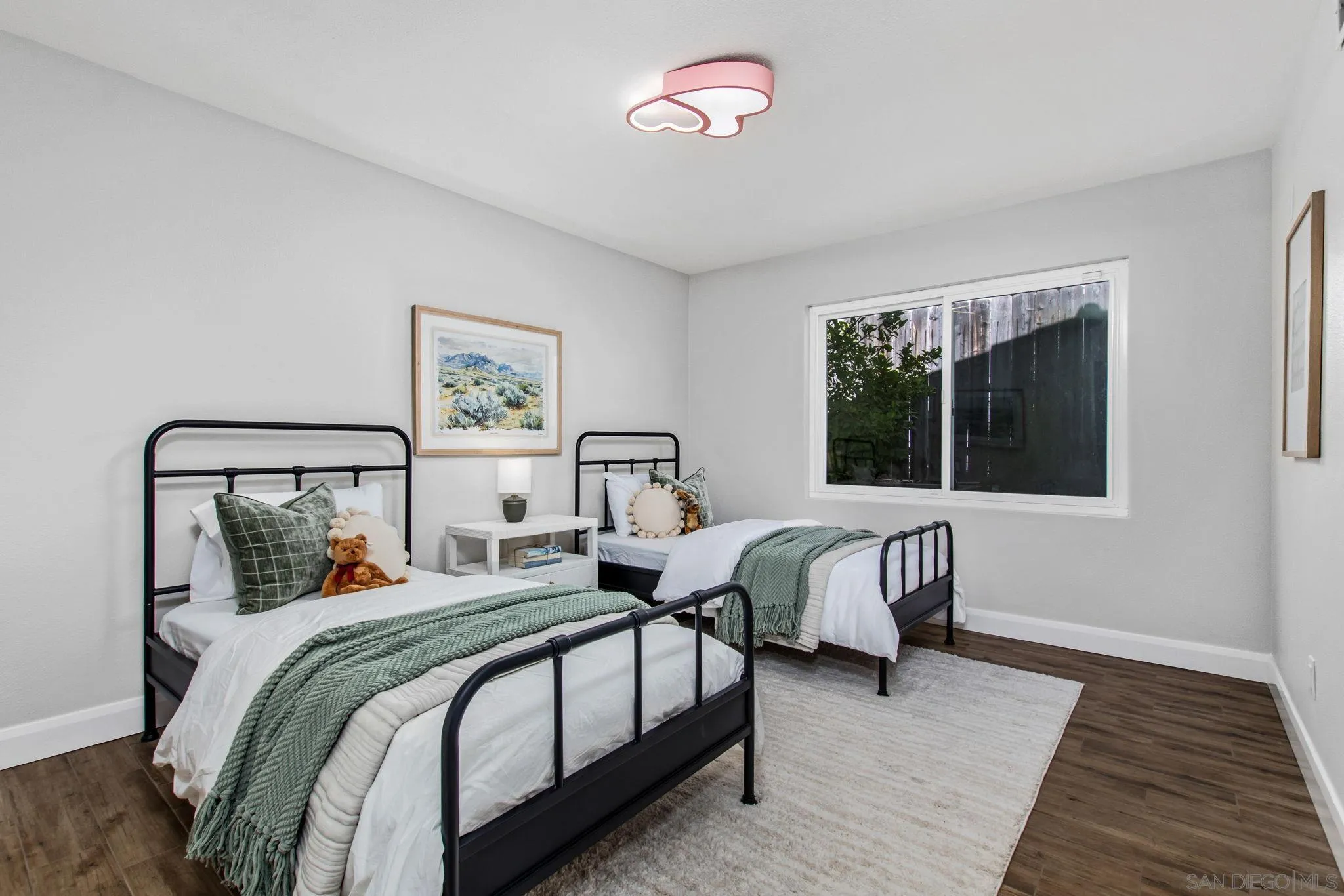 https://cdn.realtyfeed.com/cdn/127/260016507/bbd4574c3fa14a66c42943c50b8a32a0.webp