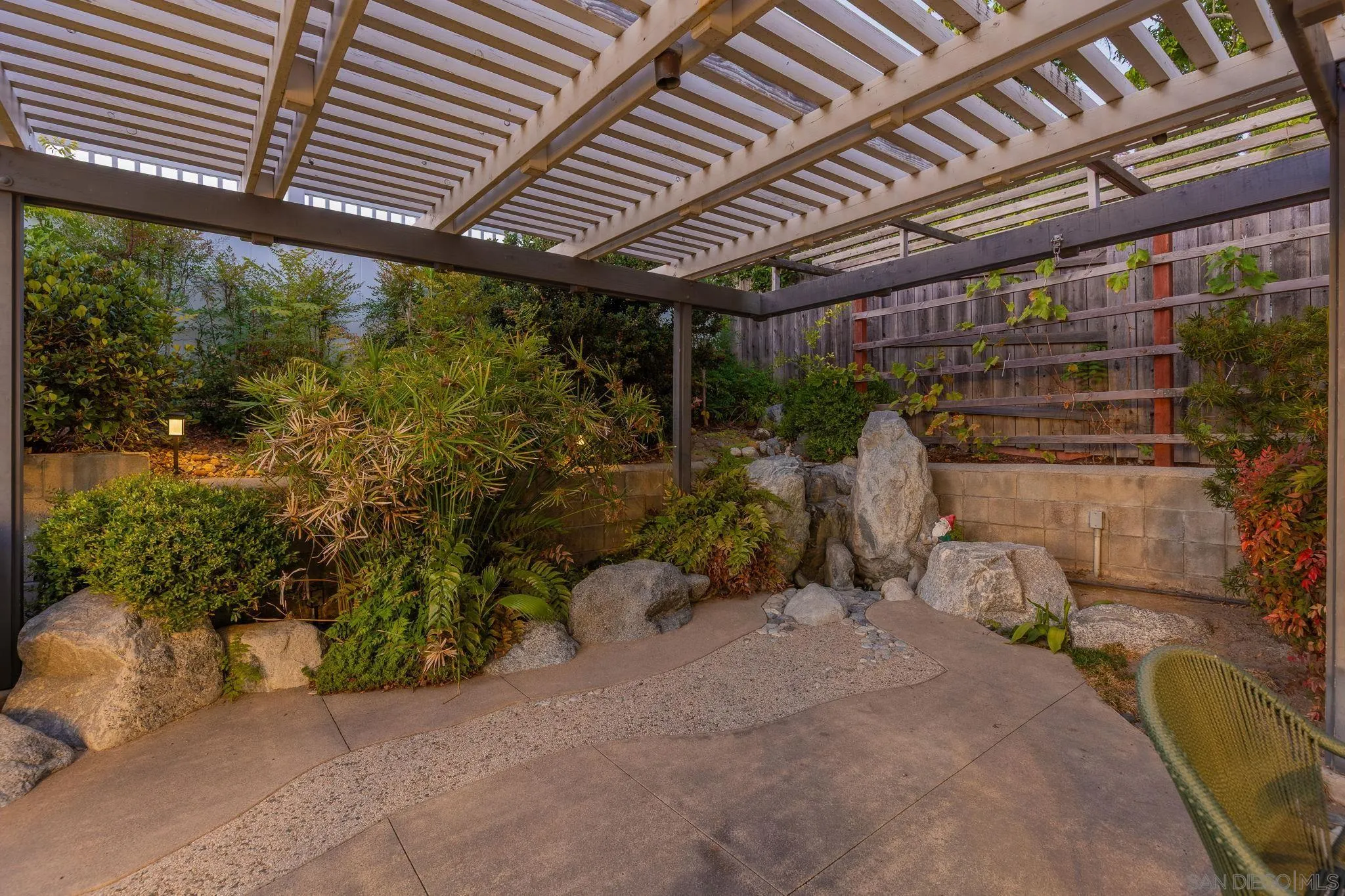https://cdn.realtyfeed.com/cdn/127/260016507/d4a5b1d18d7d785ffc1b612cfd3b4a62.webp