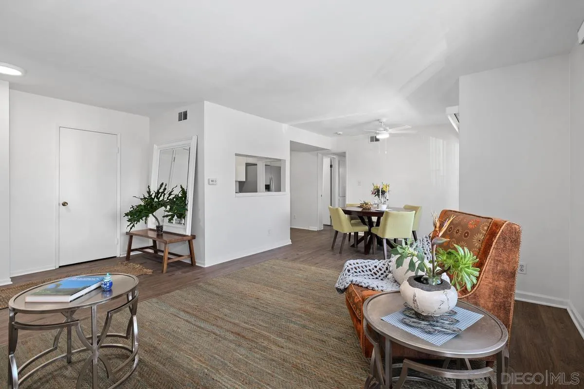 Photo #5: 260016510 Listing: Photo #5