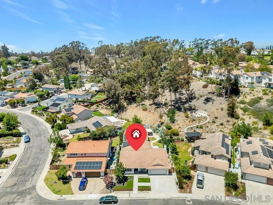 https://cdn.realtyfeed.com/cdn/127/260016513/1b767e3ab34f56e450198607b1ecefa8.webp