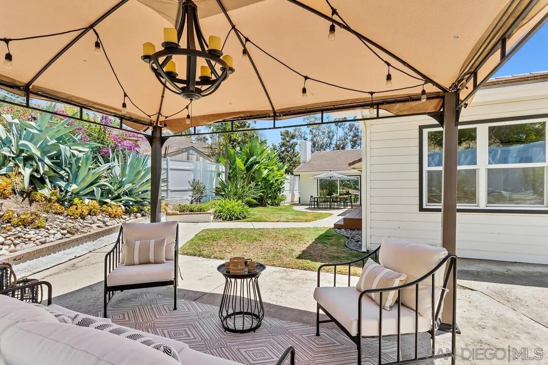 https://cdn.realtyfeed.com/cdn/127/260016513/ecff7b5bb02becac7642e91ad3ebcc4c.webp