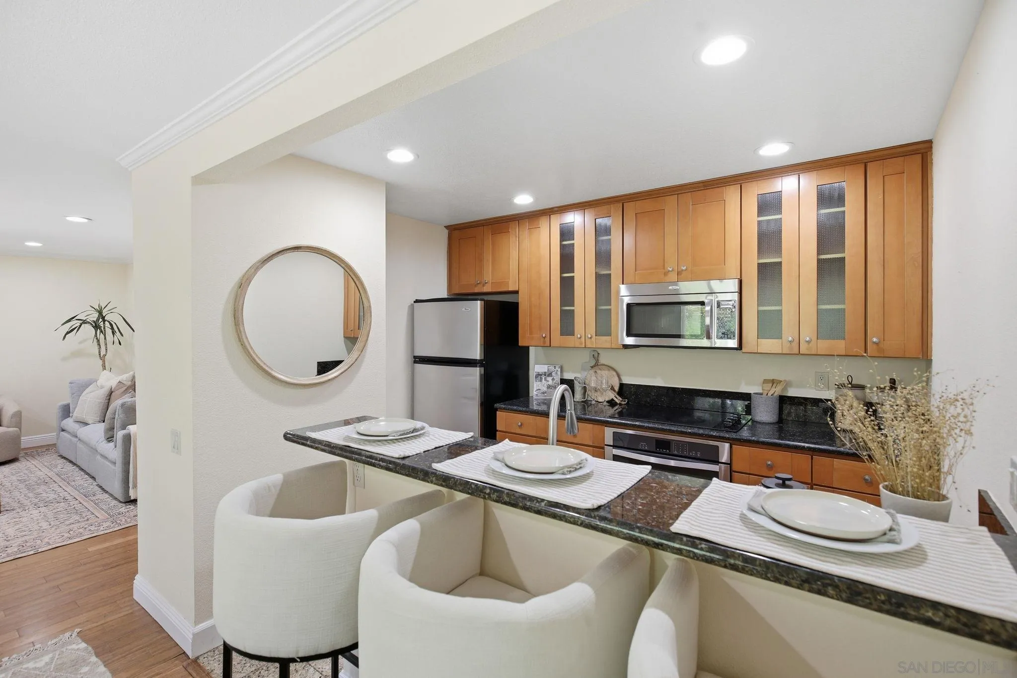 8650 Via Mallorca Unit E, La Jolla, CA 92037 - Photo 4 of 23, La Jolla, CA