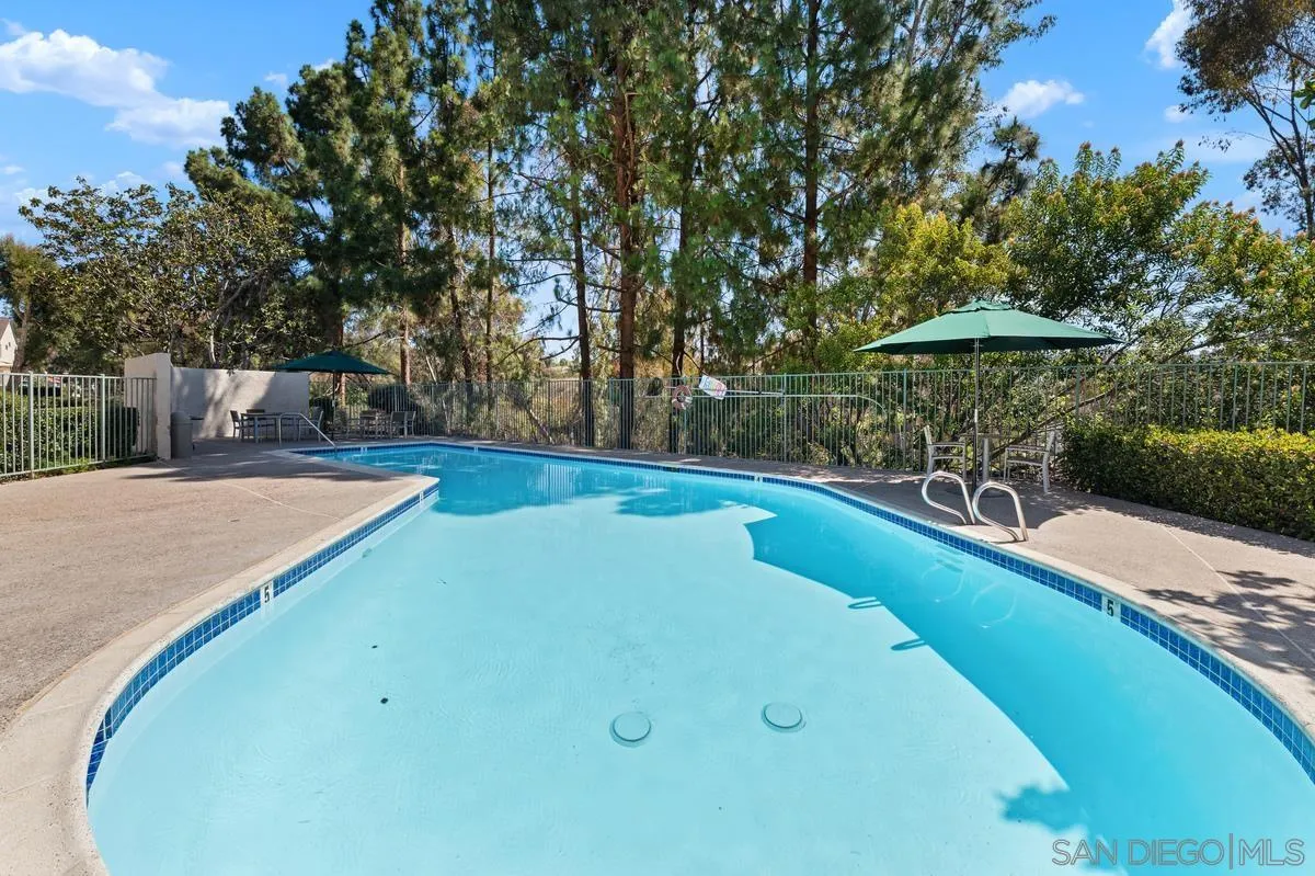 Photo #28: 260016530 Listing: Photo #28