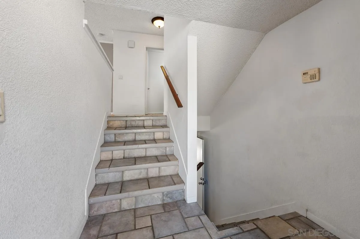 9983 Paseo Montril, San Diego, CA 92129 - Photo 5 of 29, San Diego, CA