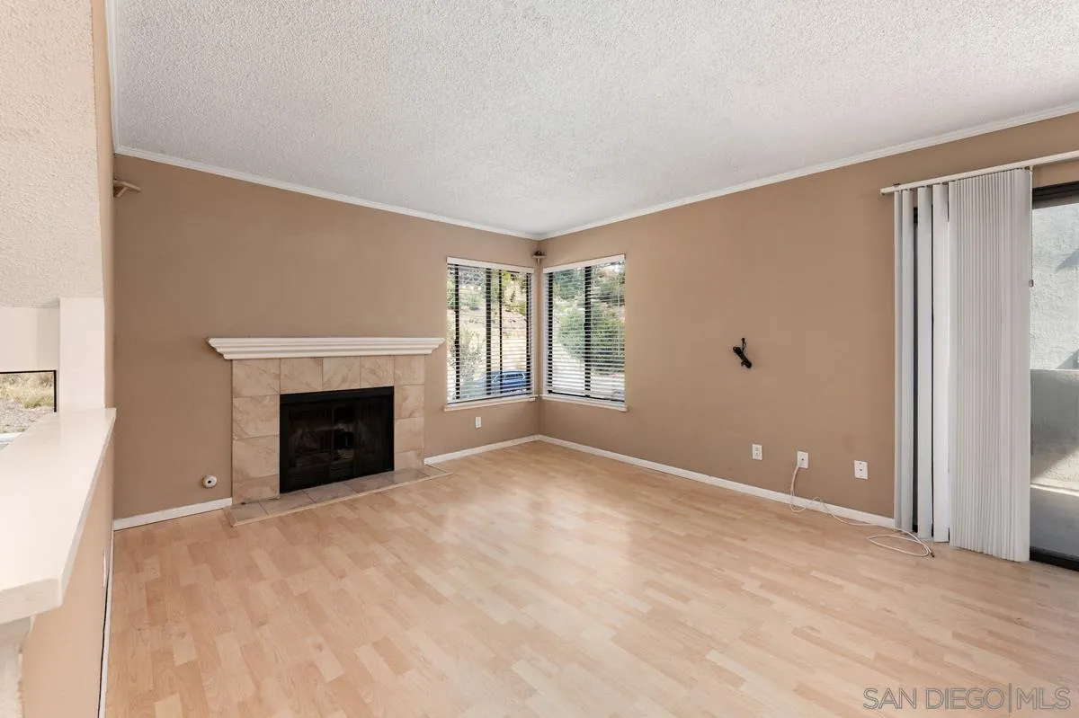Photo #6: 260016530 Listing: Photo #6