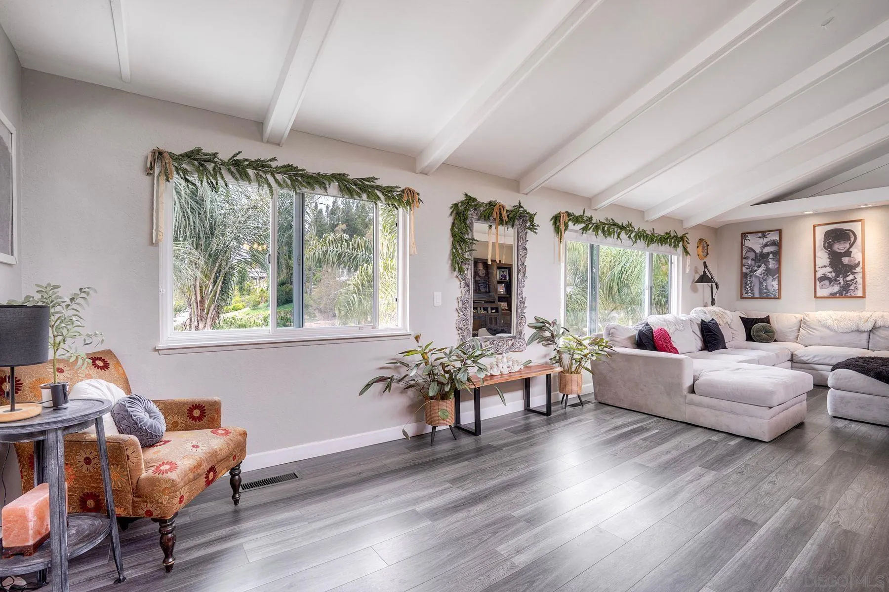 https://cdn.realtyfeed.com/cdn/127/260016532/02d42fc6ba5be5f24f767d428944c7a7.webp