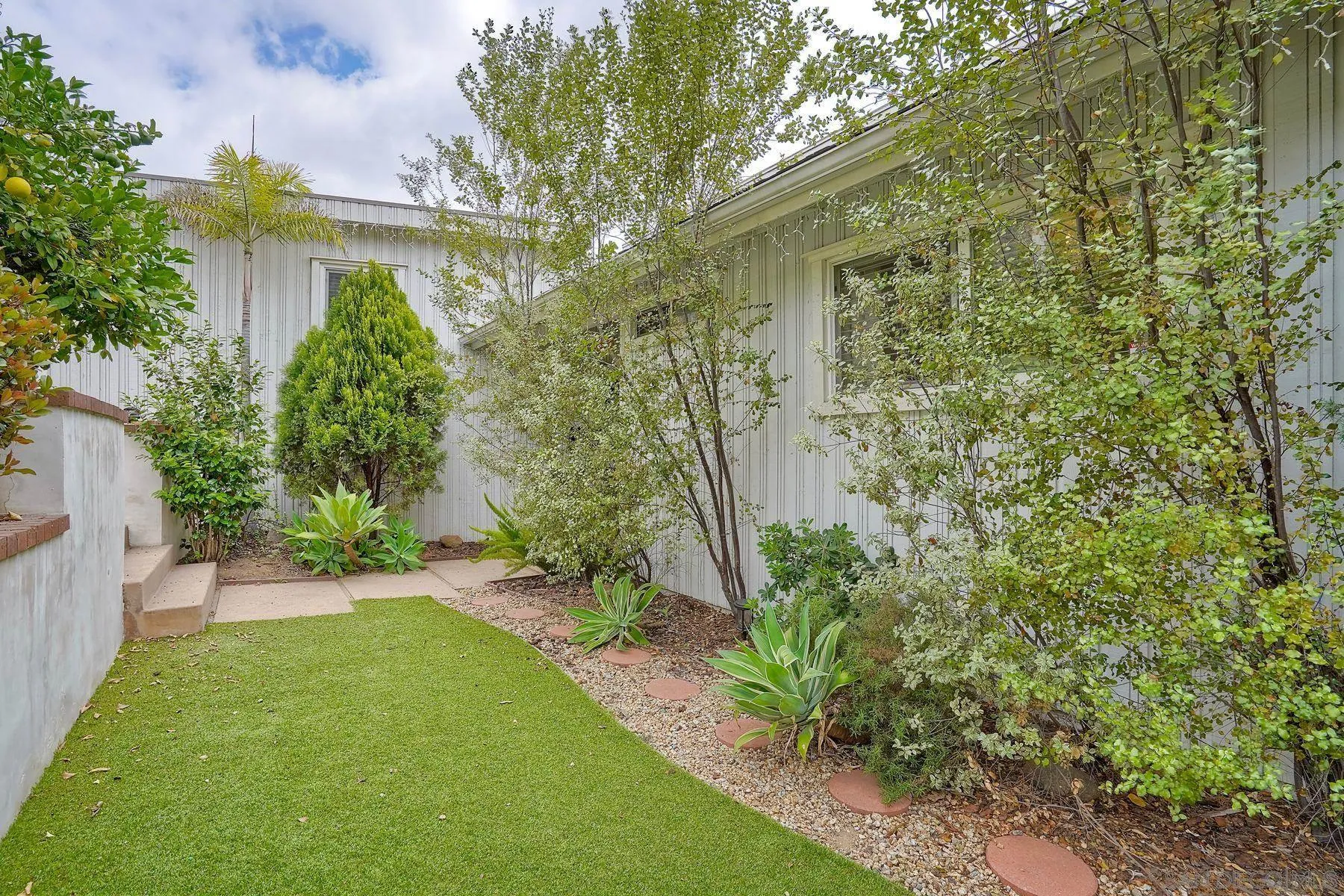 https://cdn.realtyfeed.com/cdn/127/260016532/212c74a918377a3df6aa915b414a1009.webp