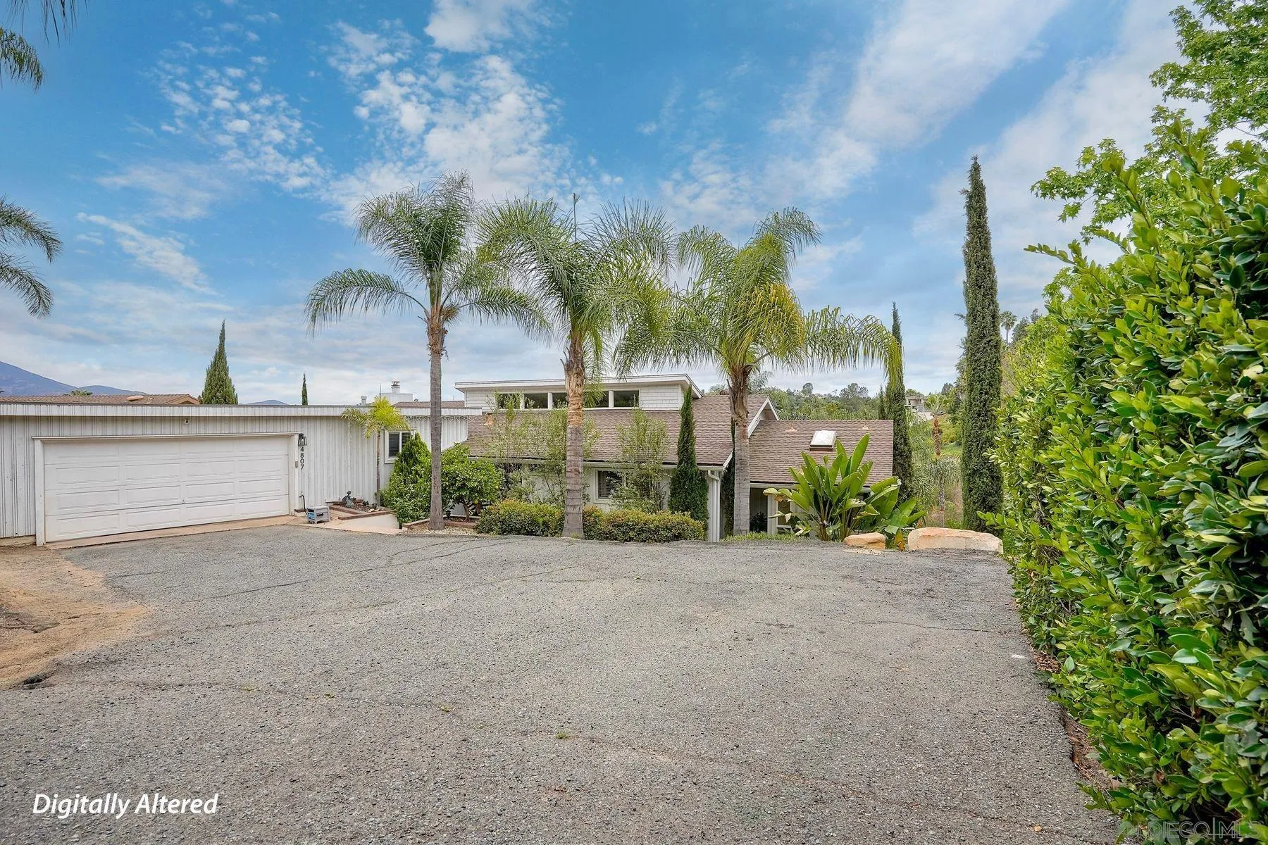 https://cdn.realtyfeed.com/cdn/127/260016532/721cc626f3284a15001d3d656db3f883.webp