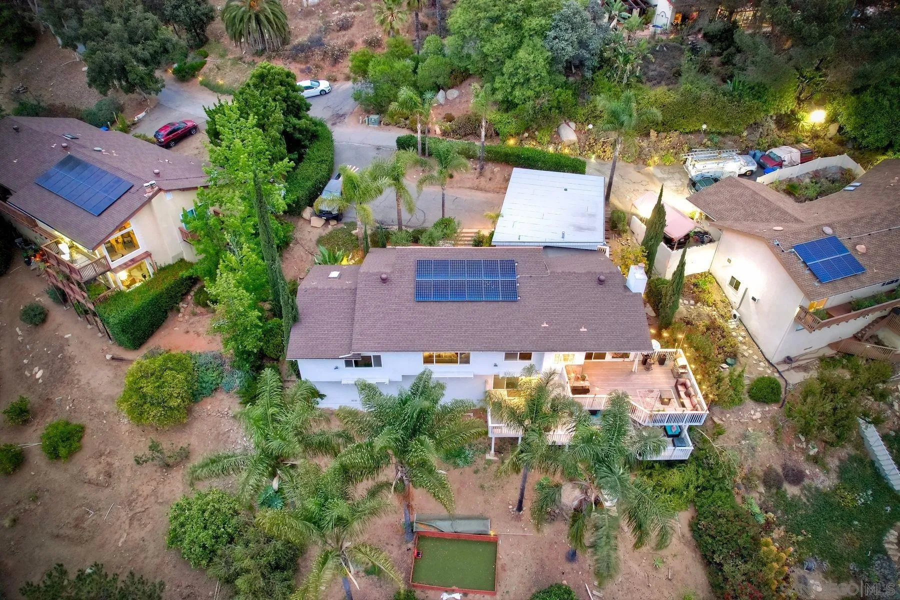 https://cdn.realtyfeed.com/cdn/127/260016532/c12a32b198926dfa3fb3d6b1203f6822.webp