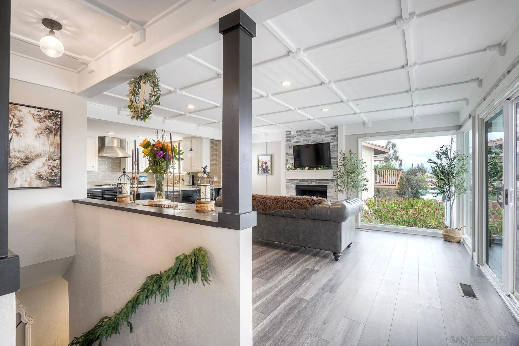 https://cdn.realtyfeed.com/cdn/127/260016532/c66cc851624ec052cbcf69ce2c7e0e5e.webp
