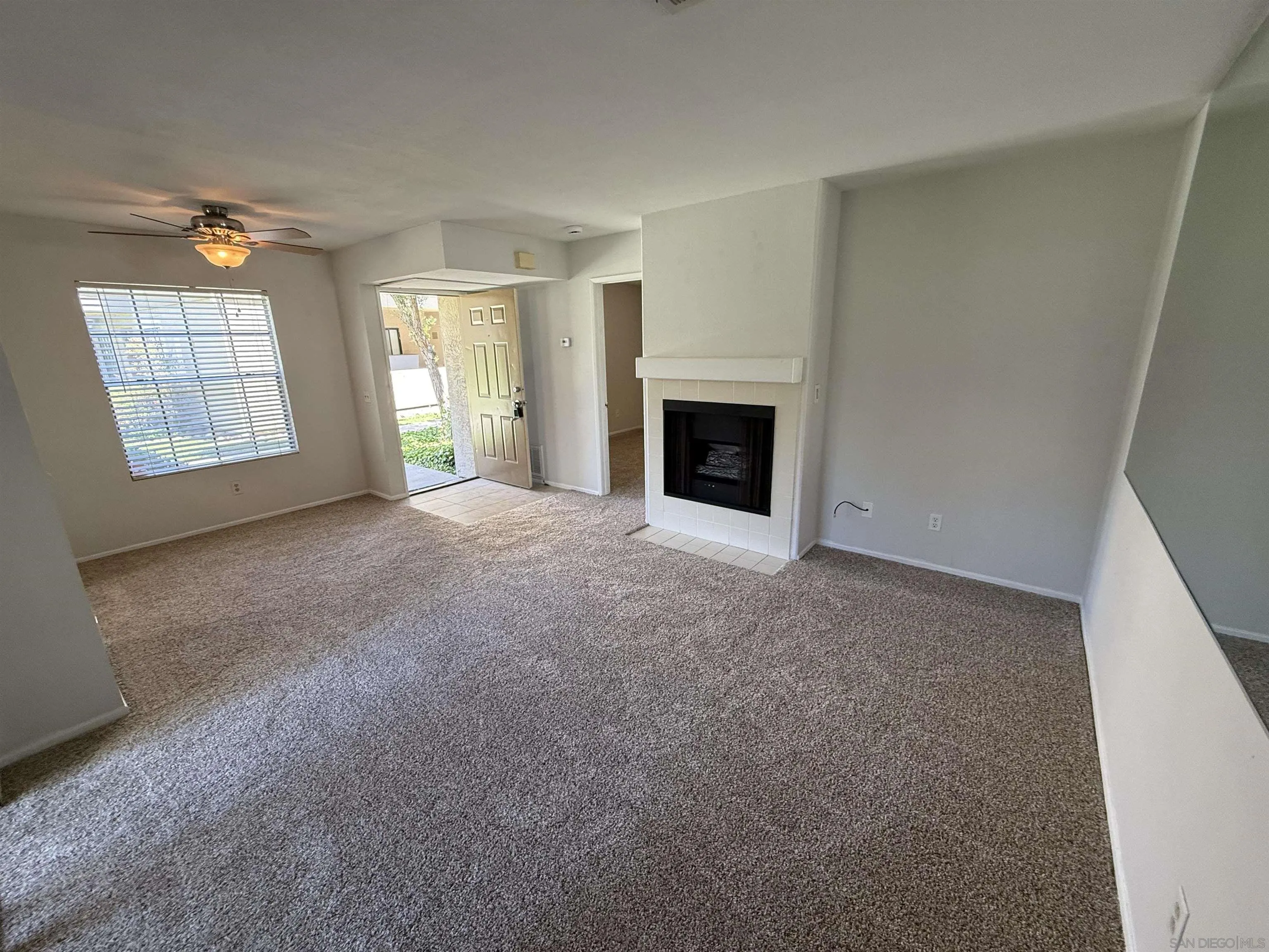 Photo #6: 260016533 Listing: Photo #6