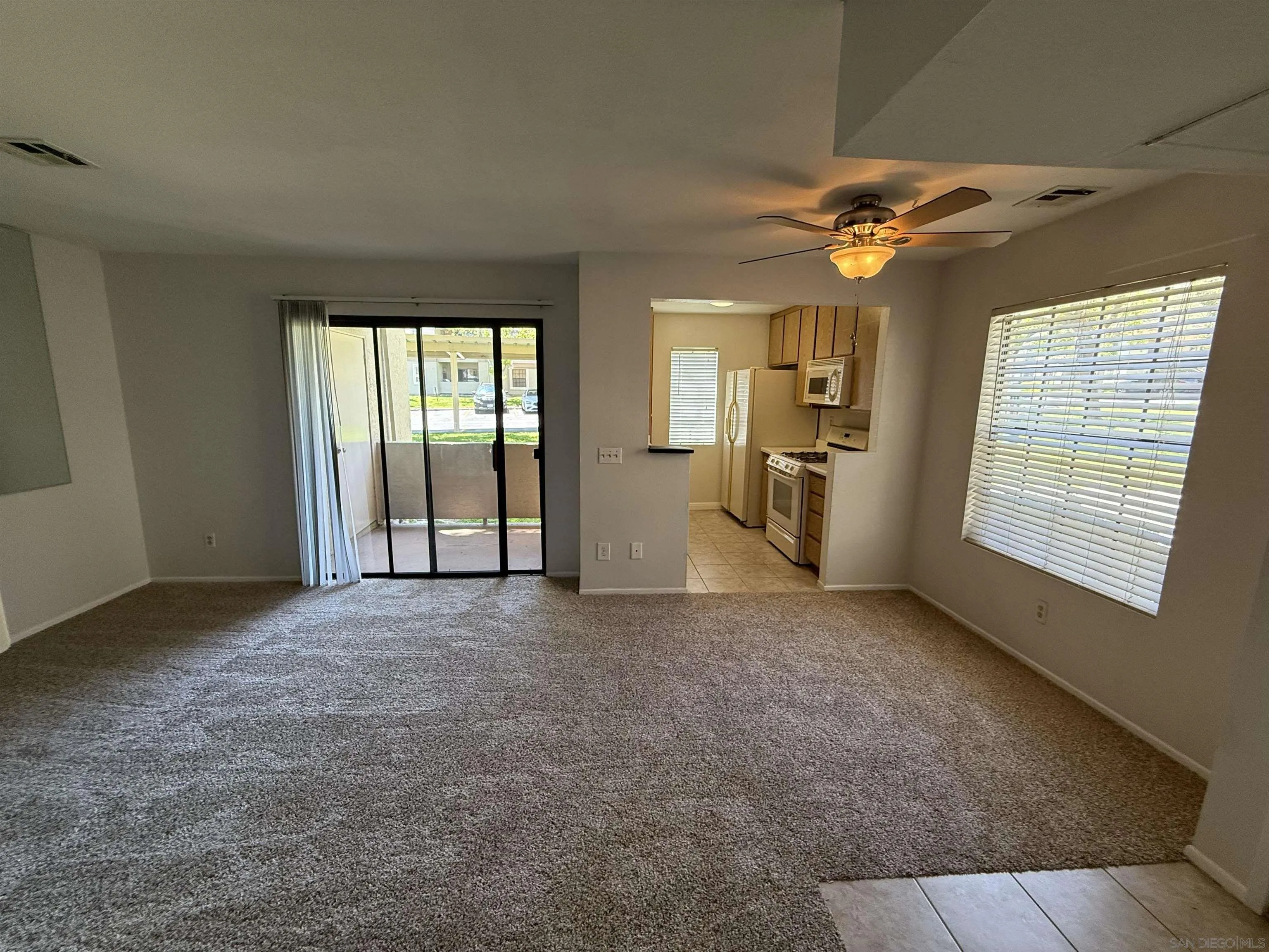 10369 Azuaga St Unit 155, San Diego, CA 92129 - Photo 4 of 18, San Diego, CA