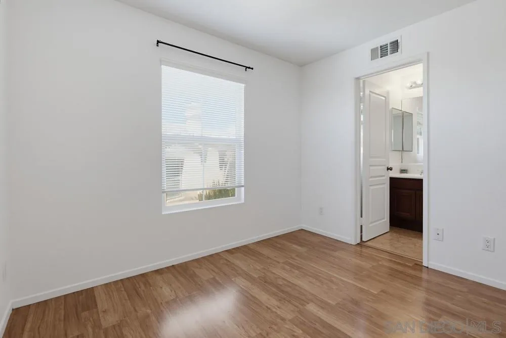 Photo #29: 260016537 Listing: Photo #29