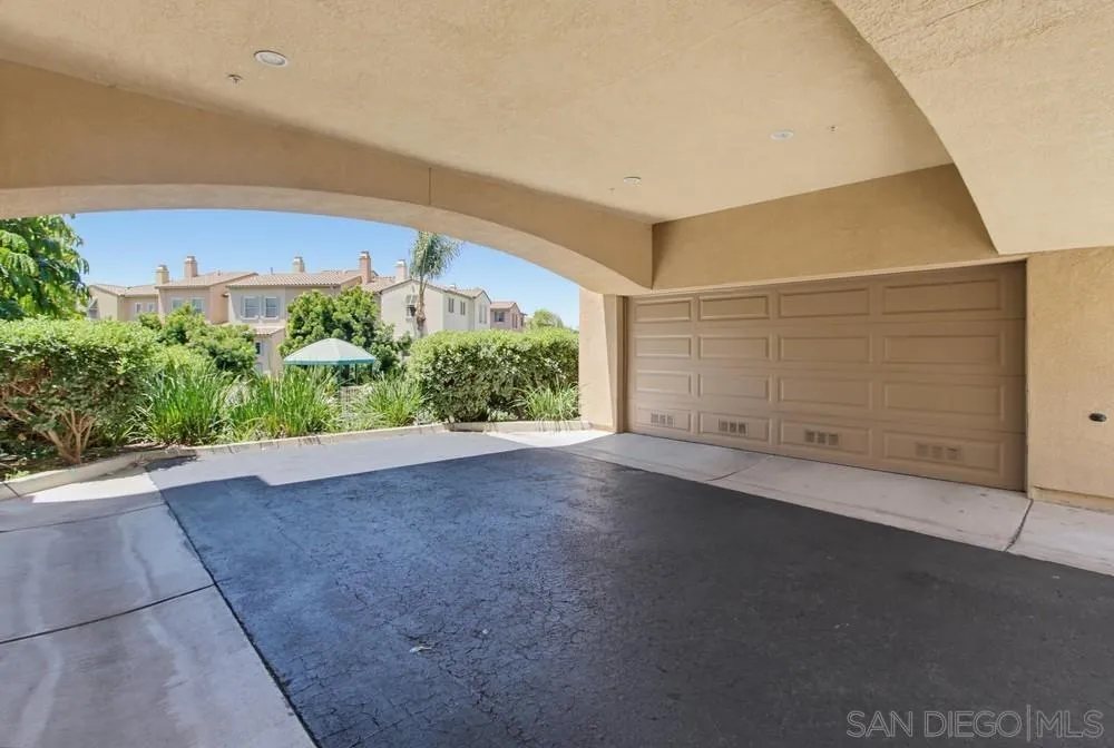 Photo #34: 260016537 Listing: Photo #34